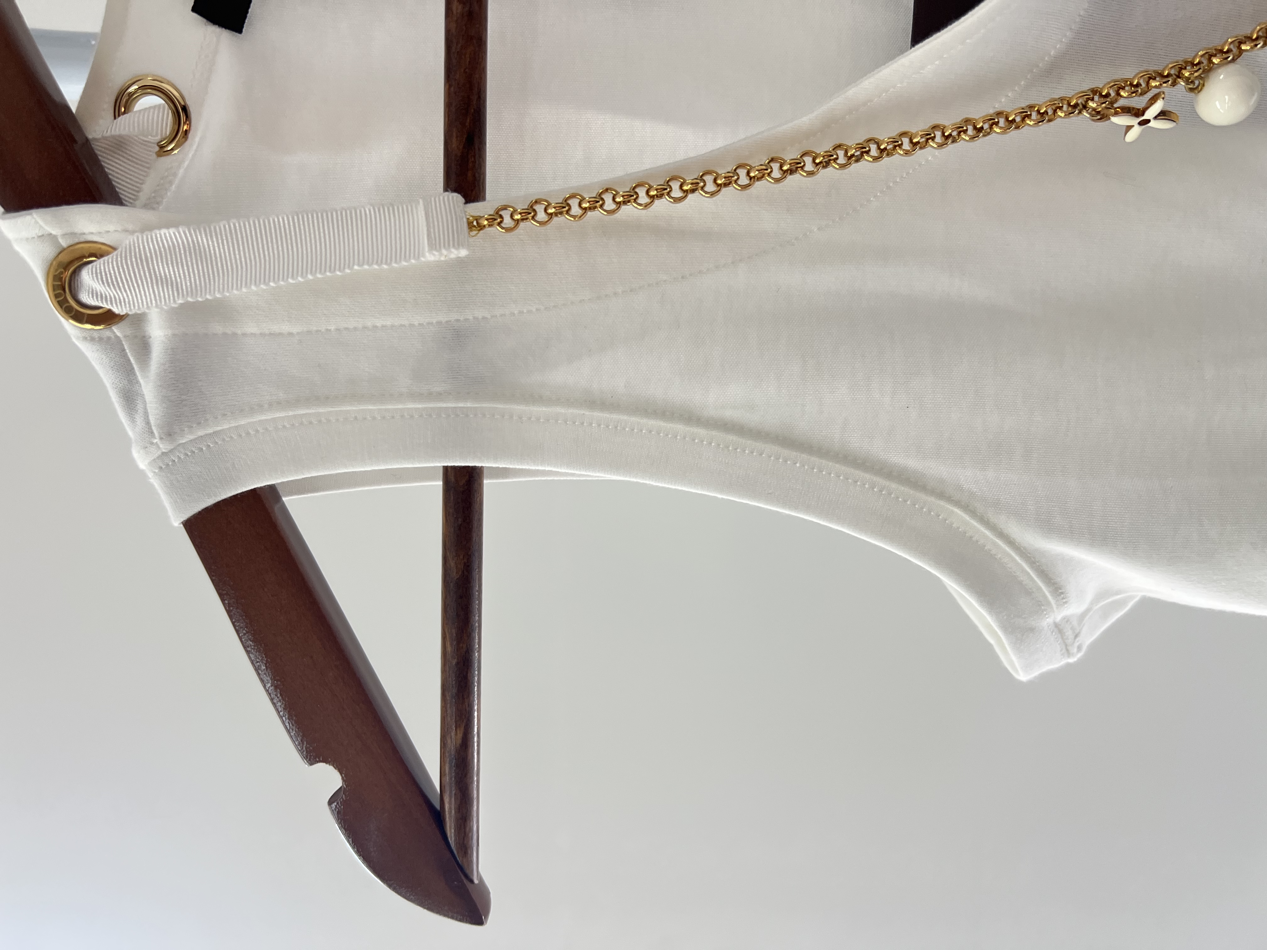 Pre-owned LOUIS VUITTON Vest / Product Code: 26052704