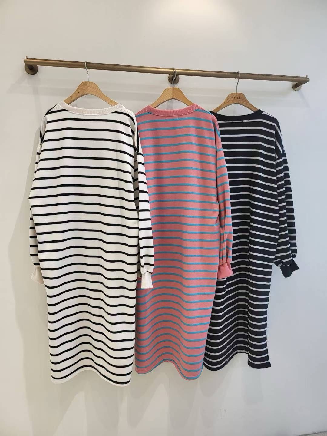 韓國東大門🌸 new design🌸나이스 원피스 OPS​兩邊有口袋 Handpainting