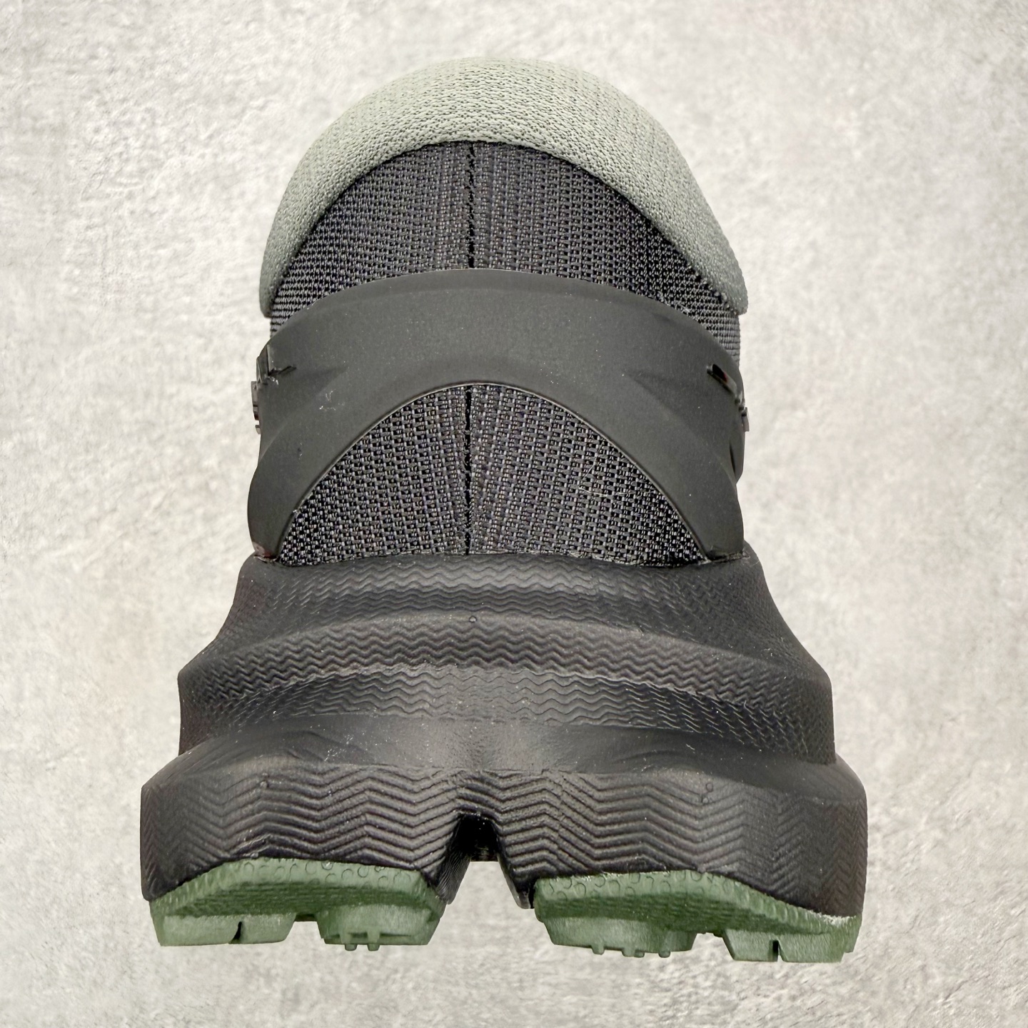 Hoka One One Mafate X