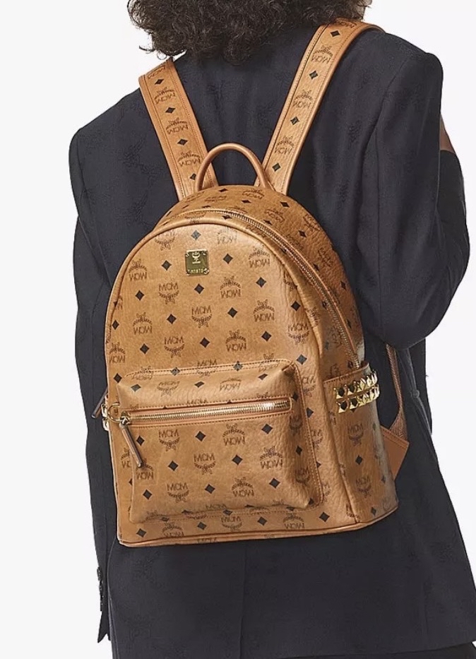 MCM Backpack Visetos 系列 Stark 側鉚釘牛皮後背包 100%Authentic, 98%New ✅Dust bag