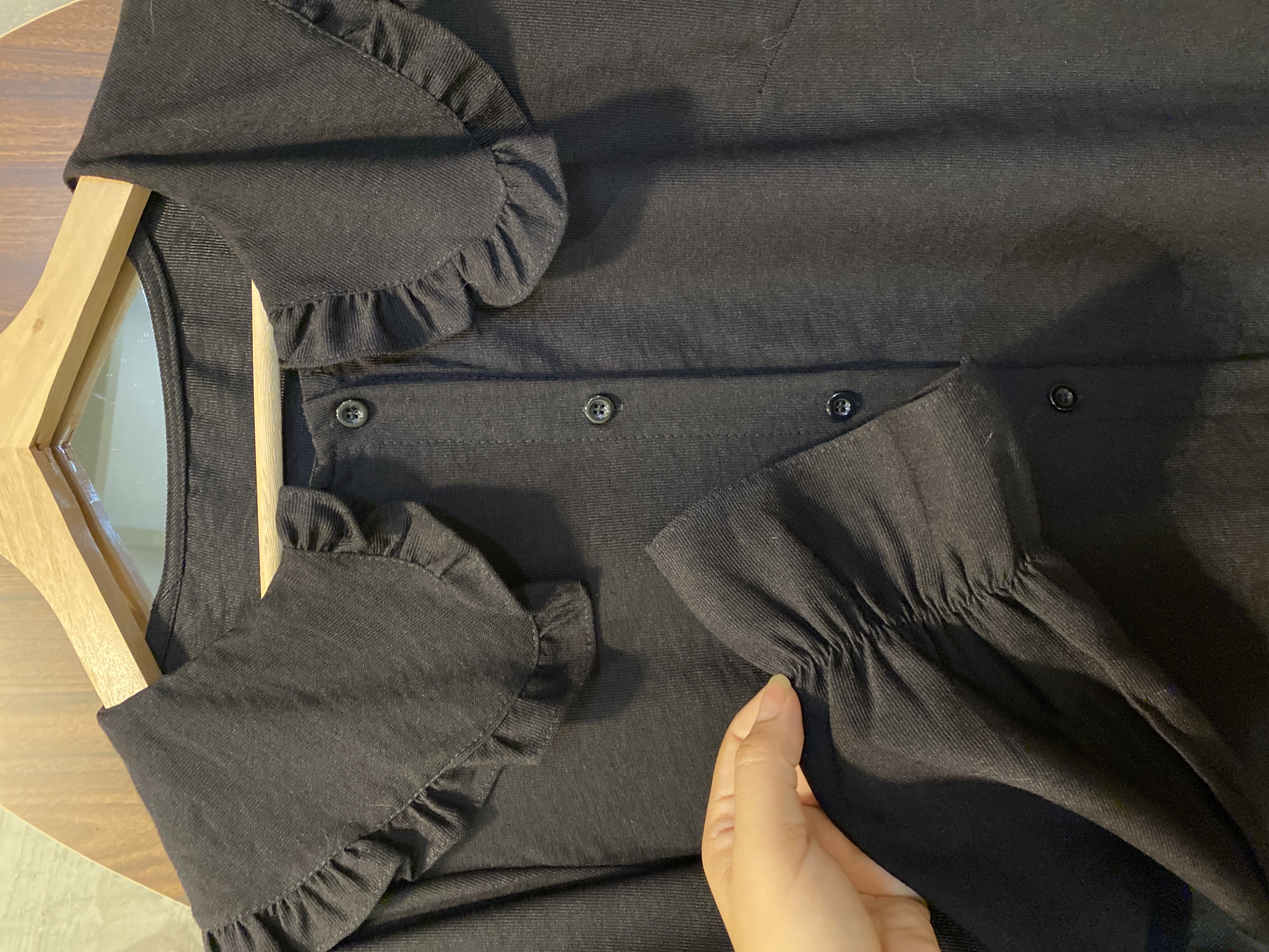 ❤️‍🔥4477号-可爱娃娃领排扣长袖柔软上衣