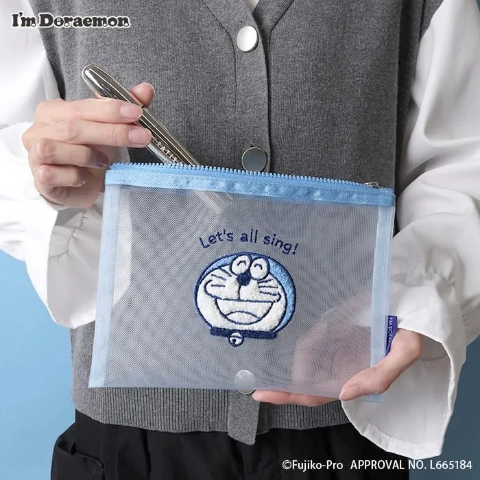 [訂購] 多啦A夢Pouch 拉鏈袋 筆袋 化妝袋 (毛絨刺繡圖案)