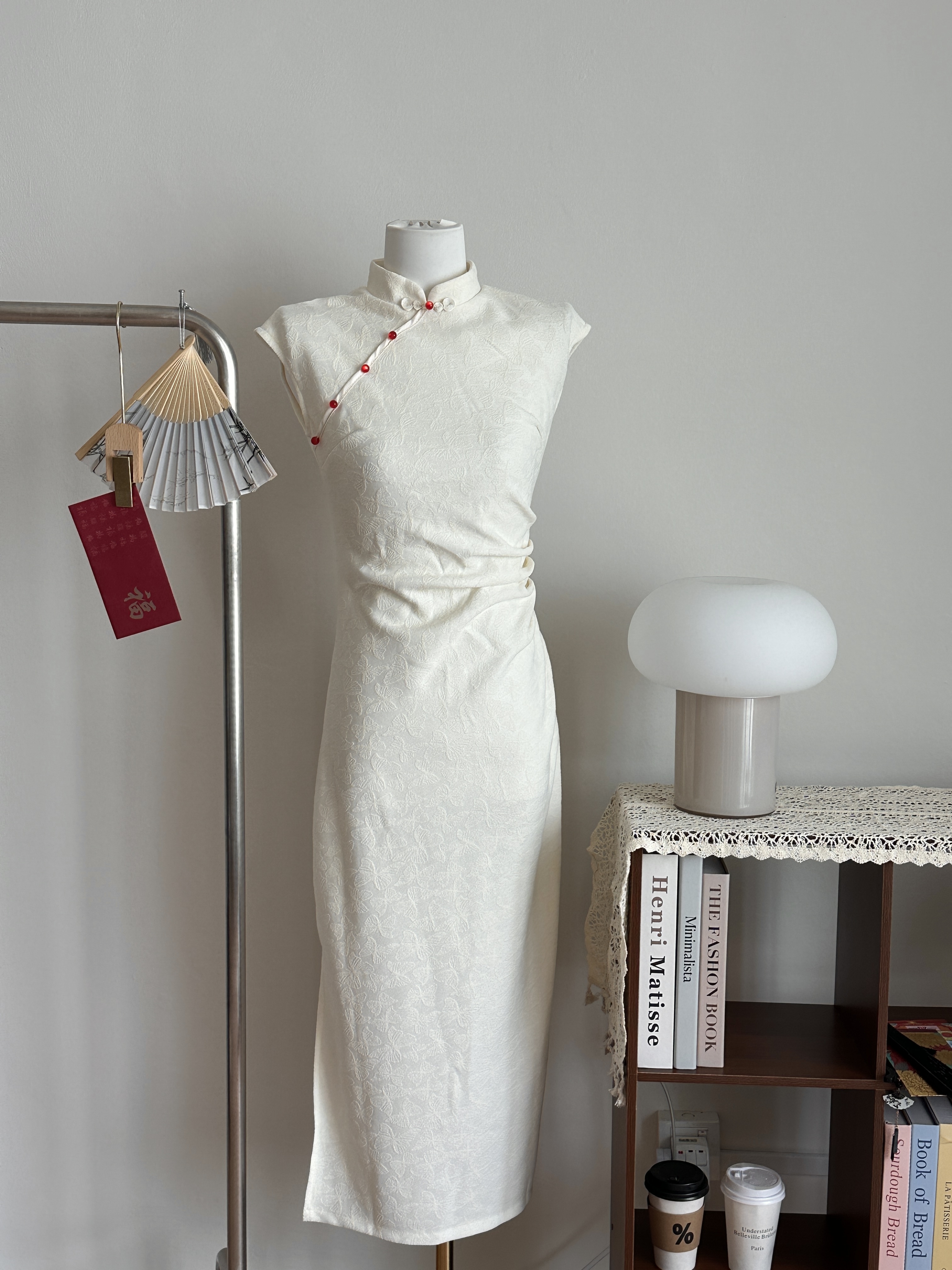 Jade Side-Slit Cheongsam | Cream