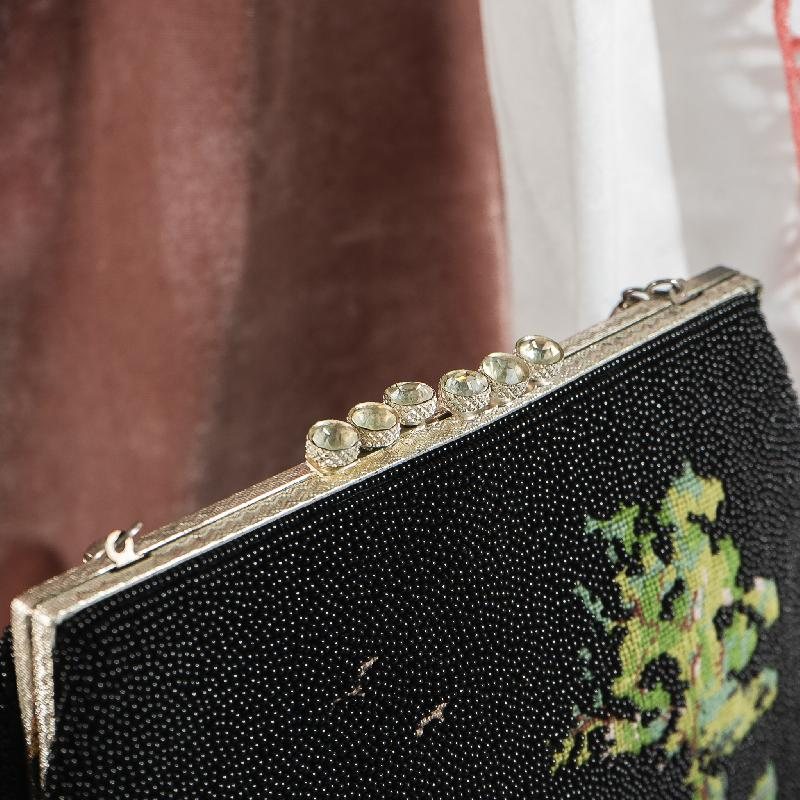 Vintage 1980-90s Beaded Storybook Cottage Handbag - New Old Stock (NA0782)