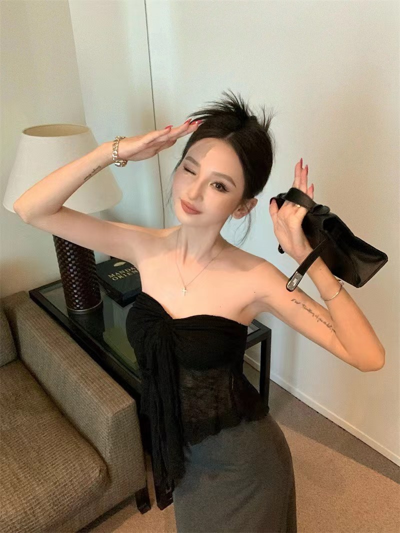 4615“ Sweet & Cool Lace Top”甜酷蕾丝抹胸