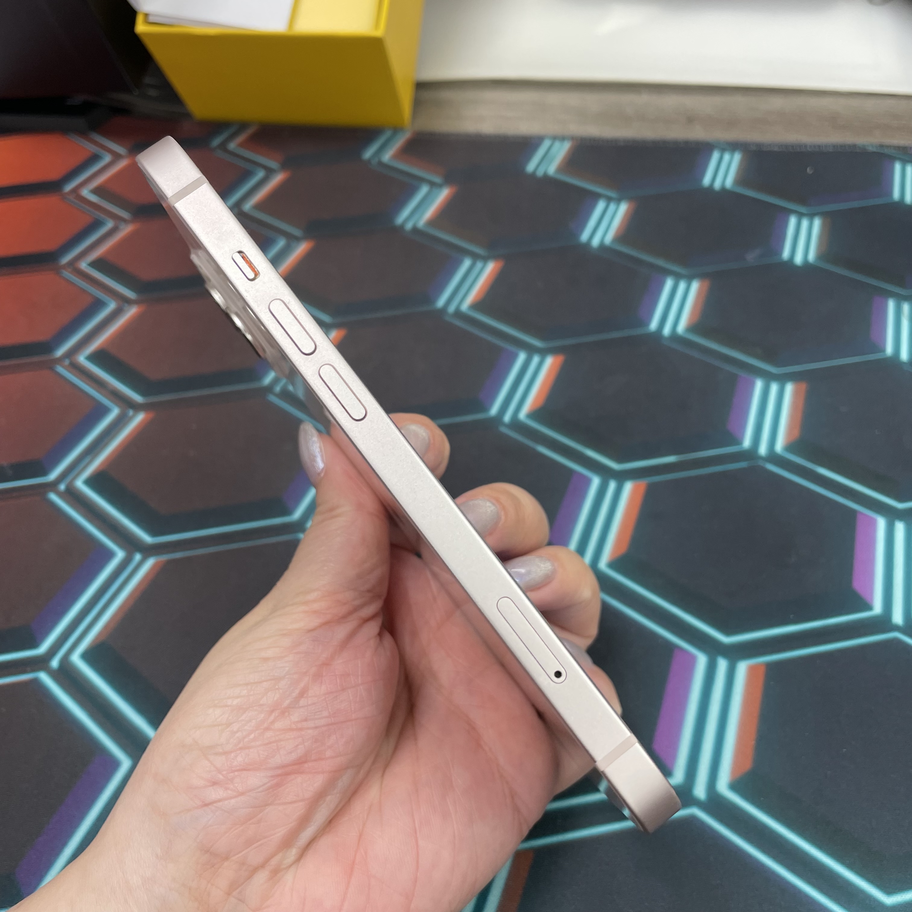 *6862 13 完美機 256GB 電89 粉色 pink