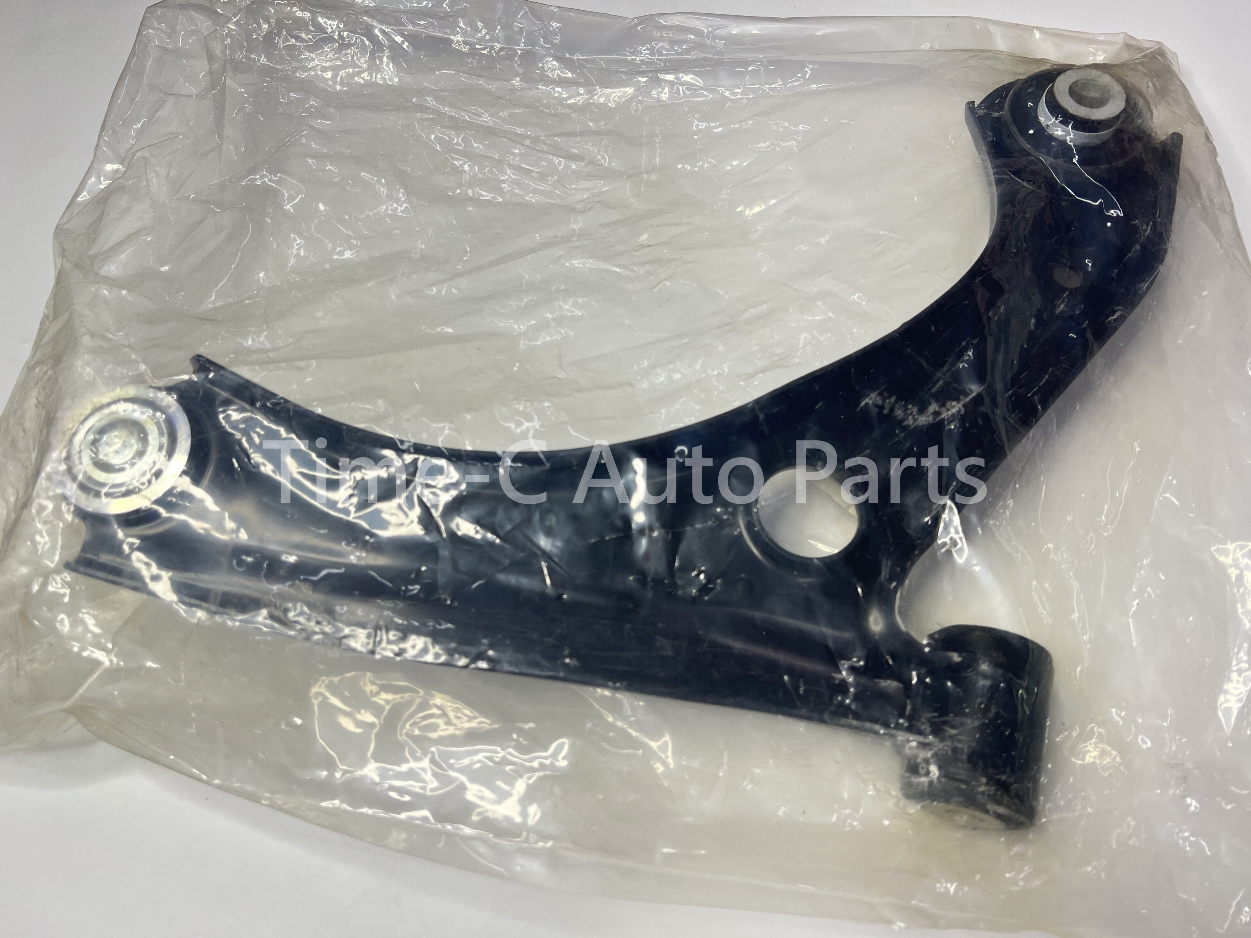 左下叉架 45202-83S00 - Suzuki Solio