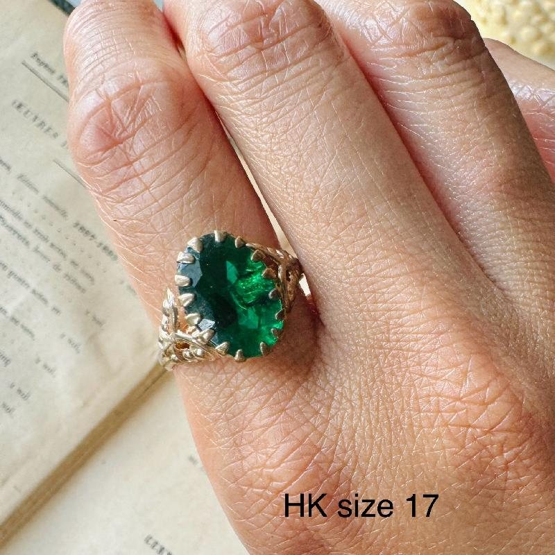 New Old Stock - Post-War C.a. 1950s Handcraft / Made in Czechoslovakia Vintage Glass Brass Alloy Ring - Various Size (B094)