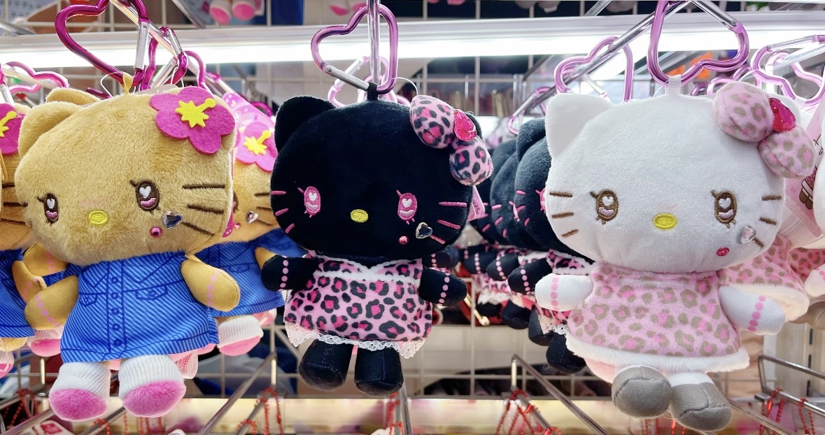 1月連線商品｜辣妹系列hello kitty公仔吊飾💖（抽繩款/心心扣）