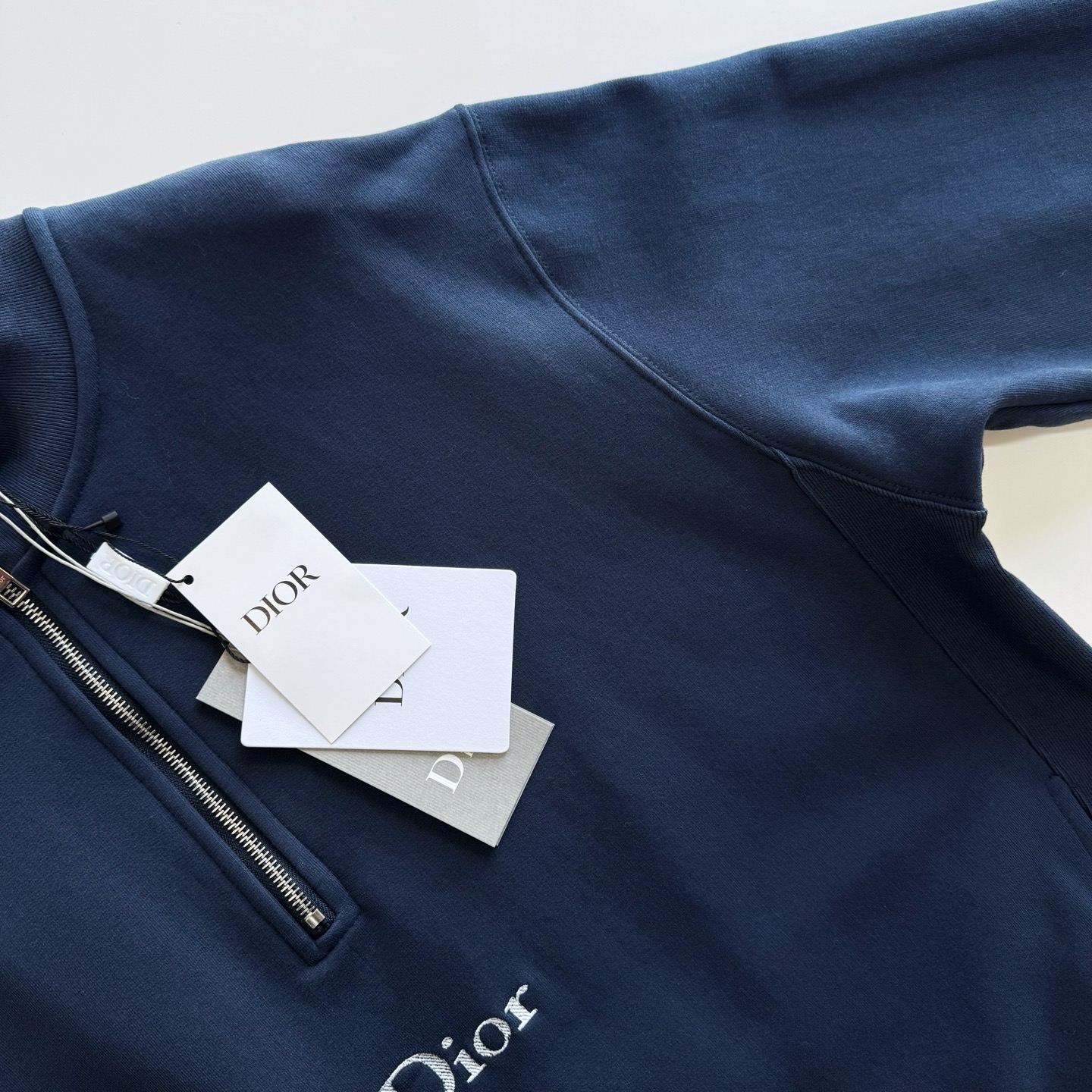 【頂級原單】Dior Sweatshirt à col zippé 刺繡標誌拉鍊領抓絨衛衣