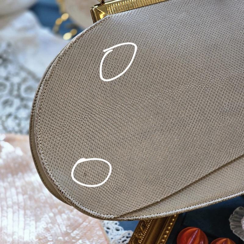 **Damaged Vintage 1950-60s CORET Taupe Colour Oval Shape Structural Handbag -Fair Condition (MT744)