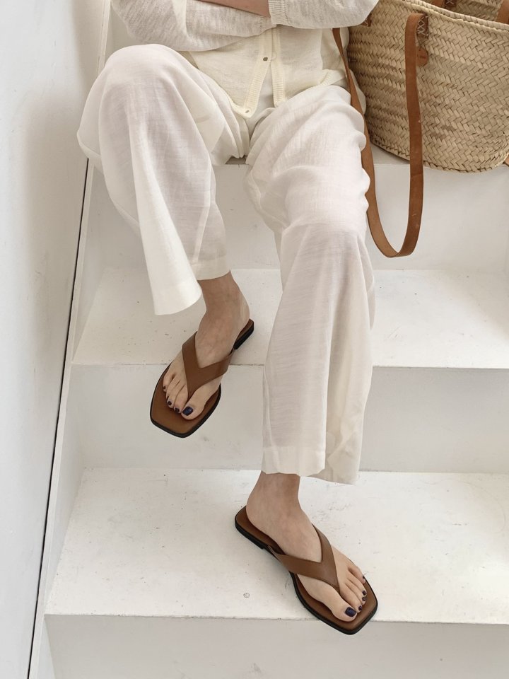 The Essential Sandals (3 colors)