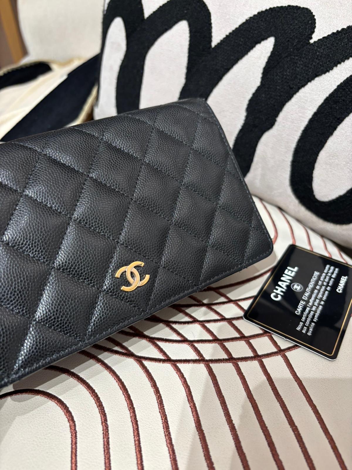 Chanel wallet 黑色荔枝牛皮 100% Authentic,95%new  ✅29Card ✅dust bag✅ box
