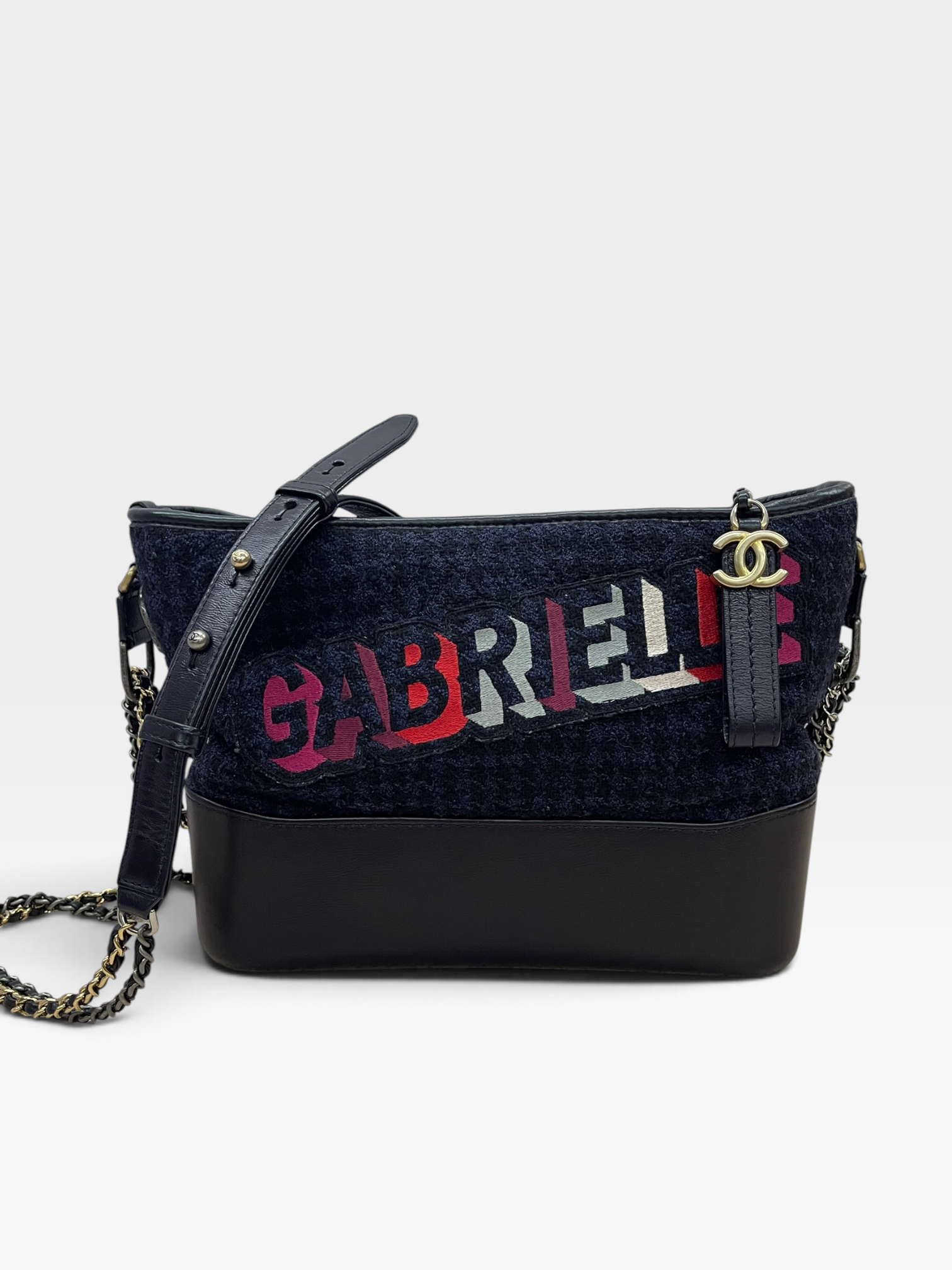 Pre-Owned CHANEL Gabrielle Hobo Bag / Product Code: 090801