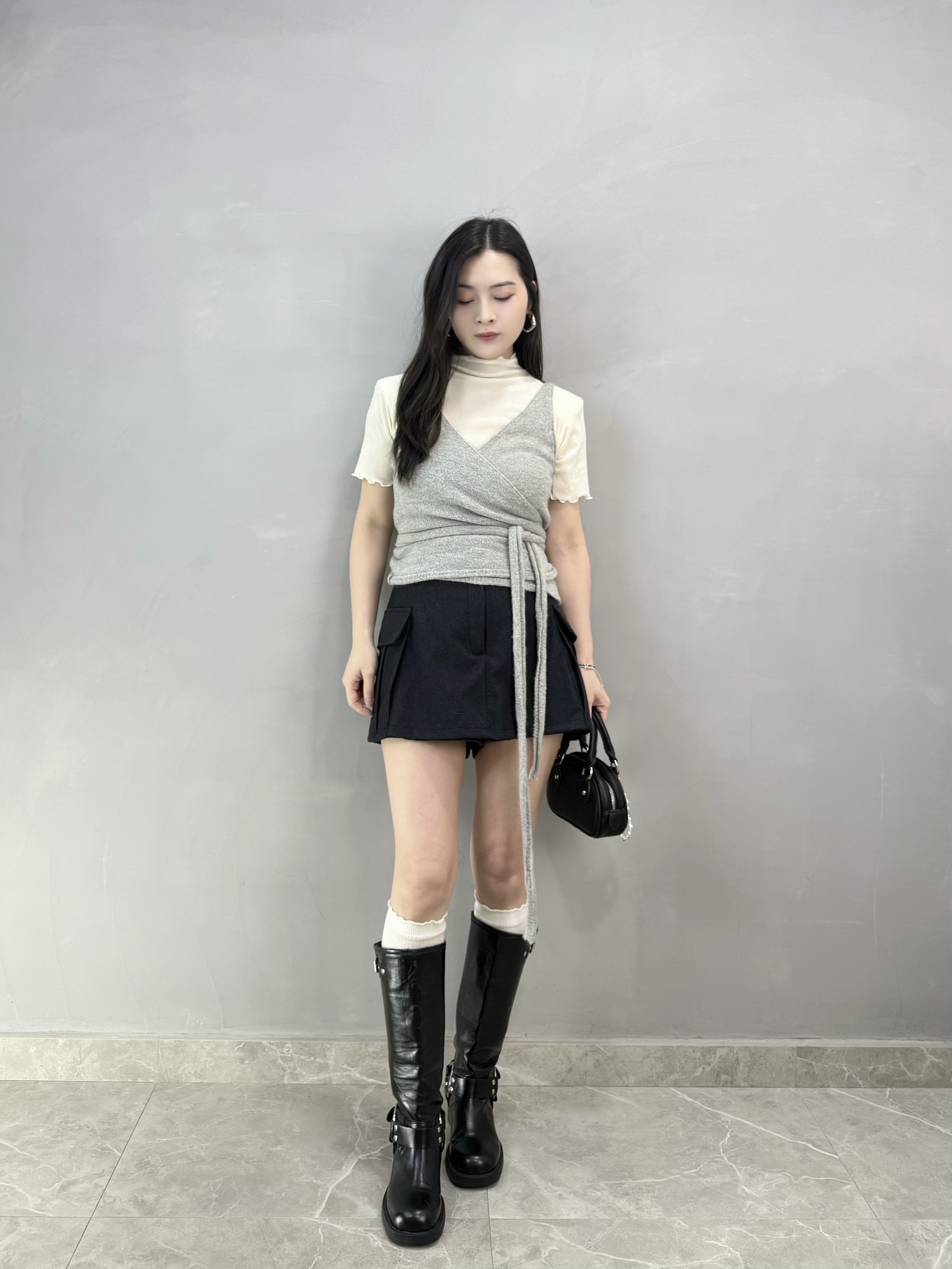 F79 交叉綁腰吊帶