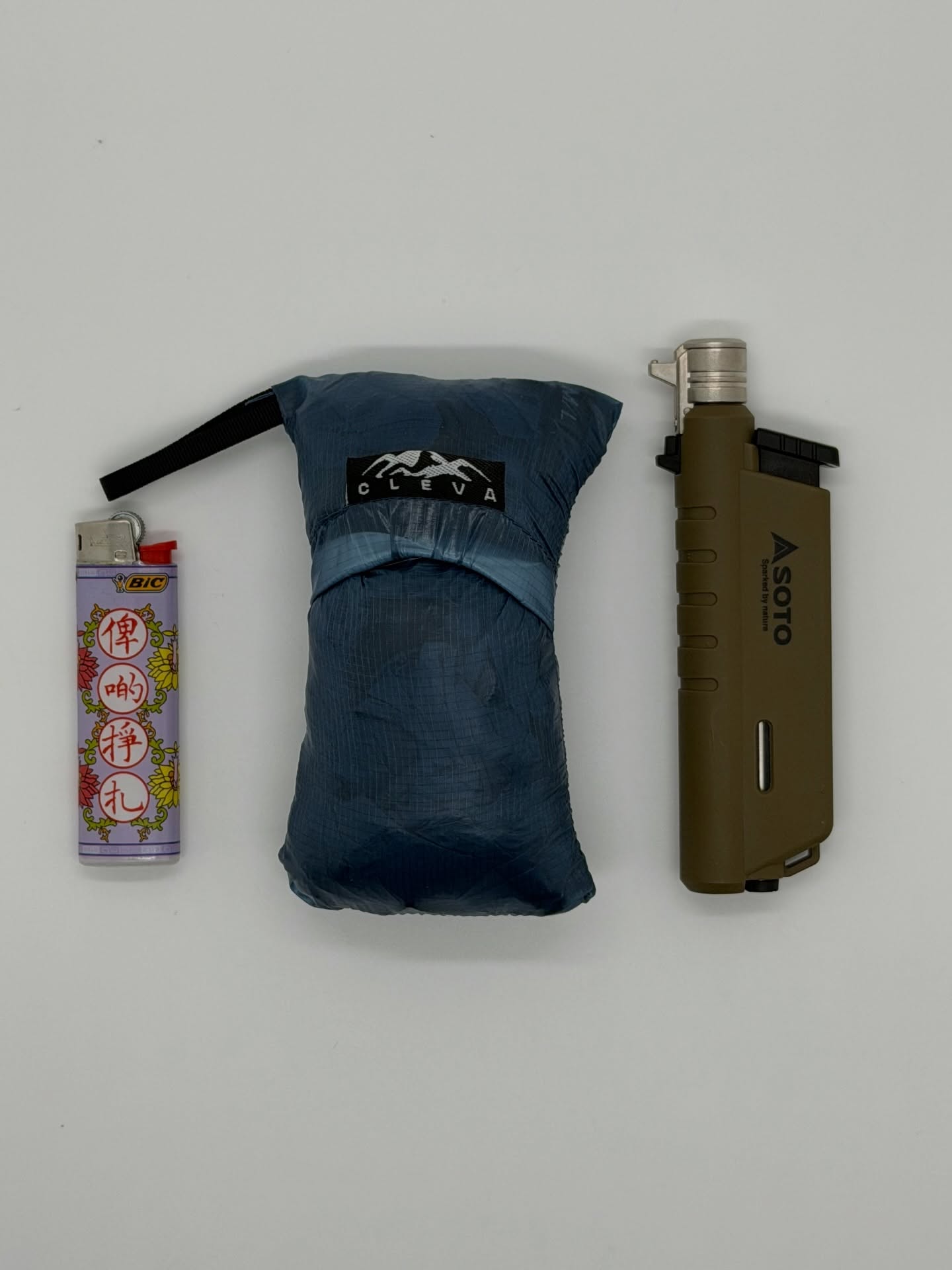 印尼品牌Cleva輕量化風衣  風褸 外套 UL jacket