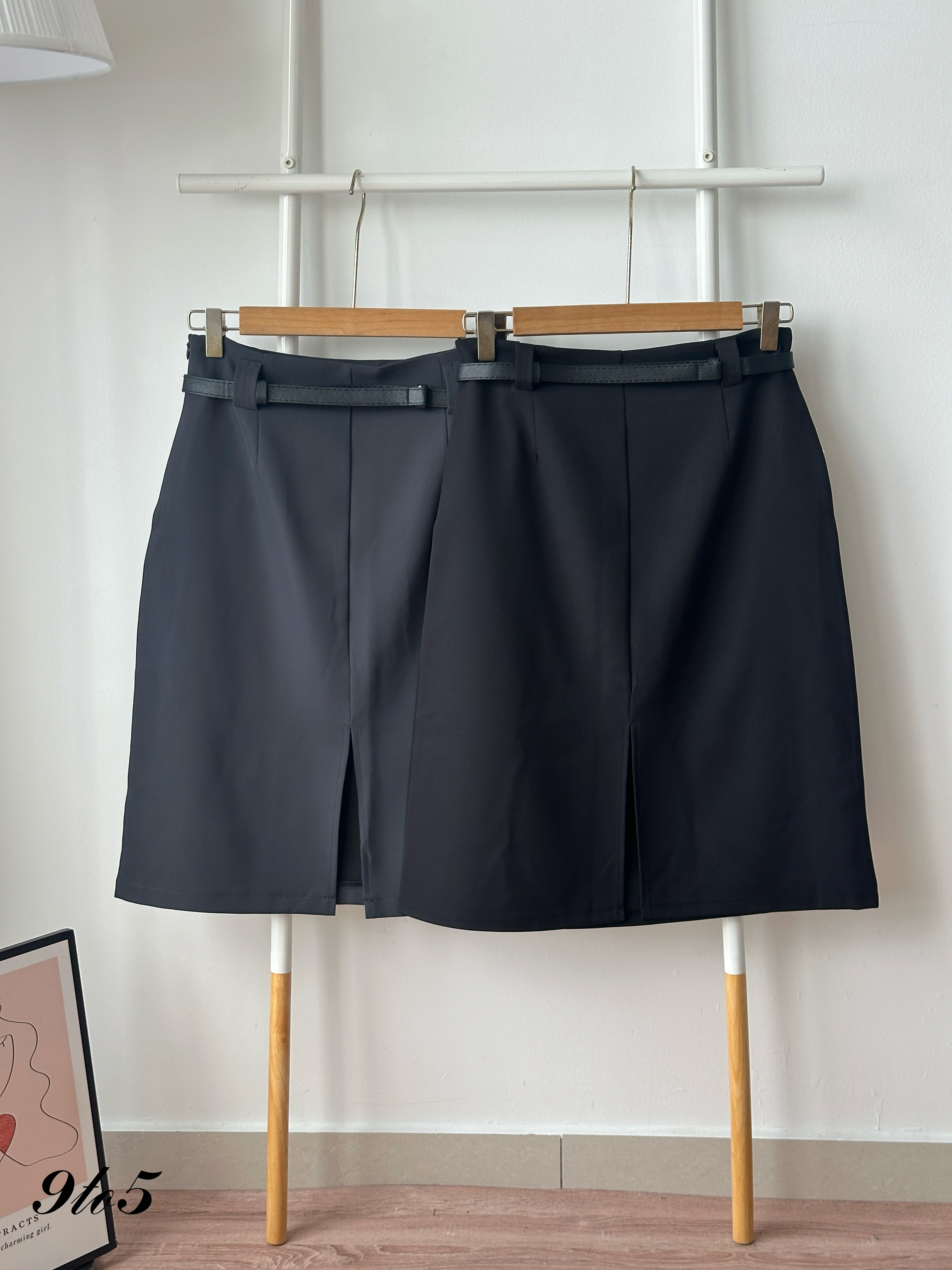S2003 A Line Midi Skirt - Black & Grey