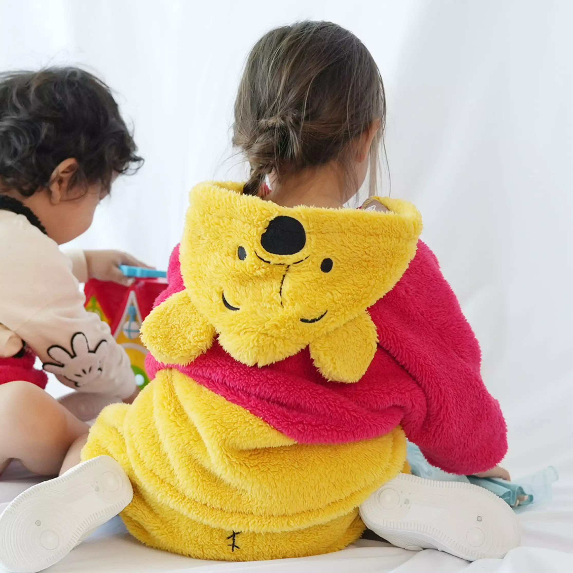 🌸 【預訂】Pooh BREEZE 長袖毛毛外套<90-100> - Kids' Warm Goods