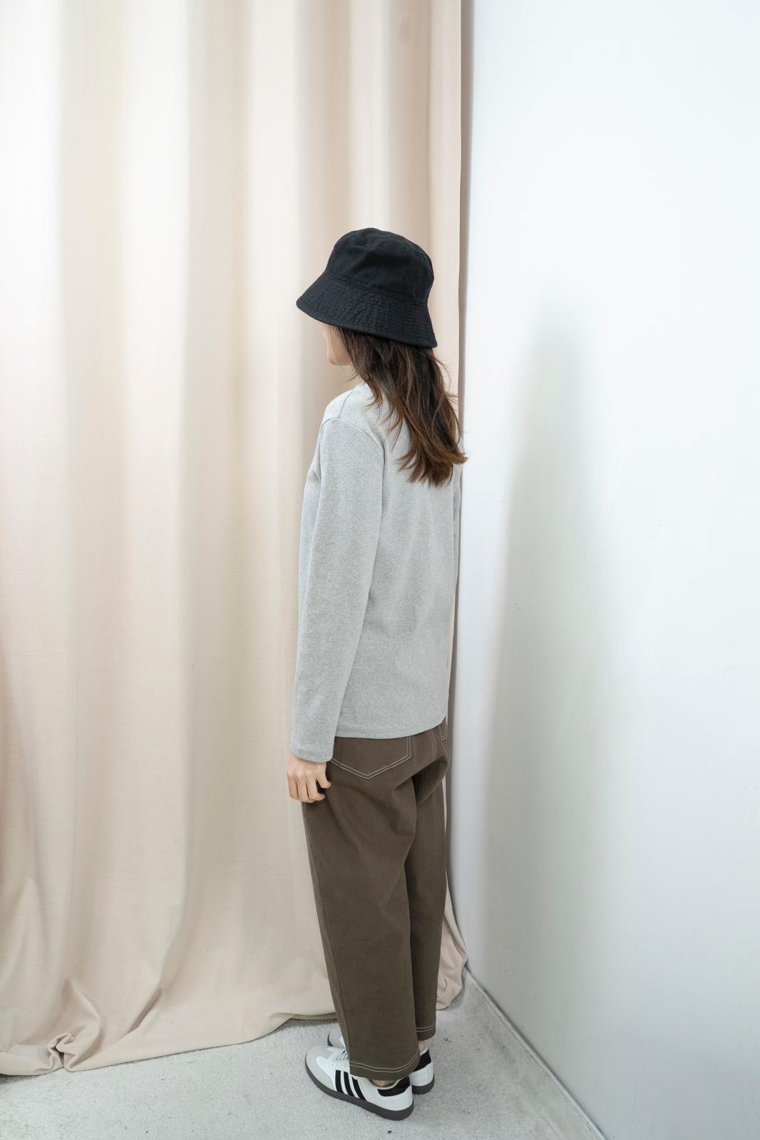 明線修腿休閒褲（2色）