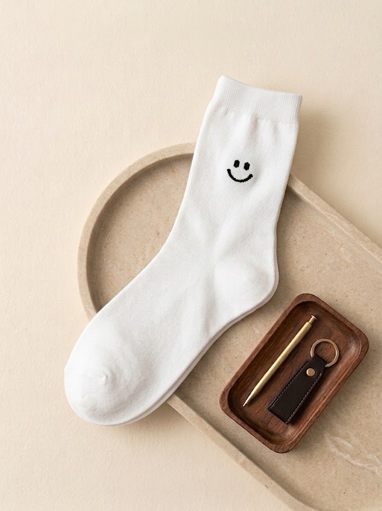 Korean Smile Point Men's Mid Crew Socks