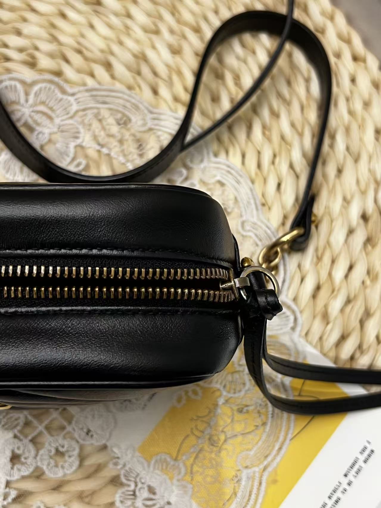  GUCCI Marmont Matelassé Leather Camera Bag