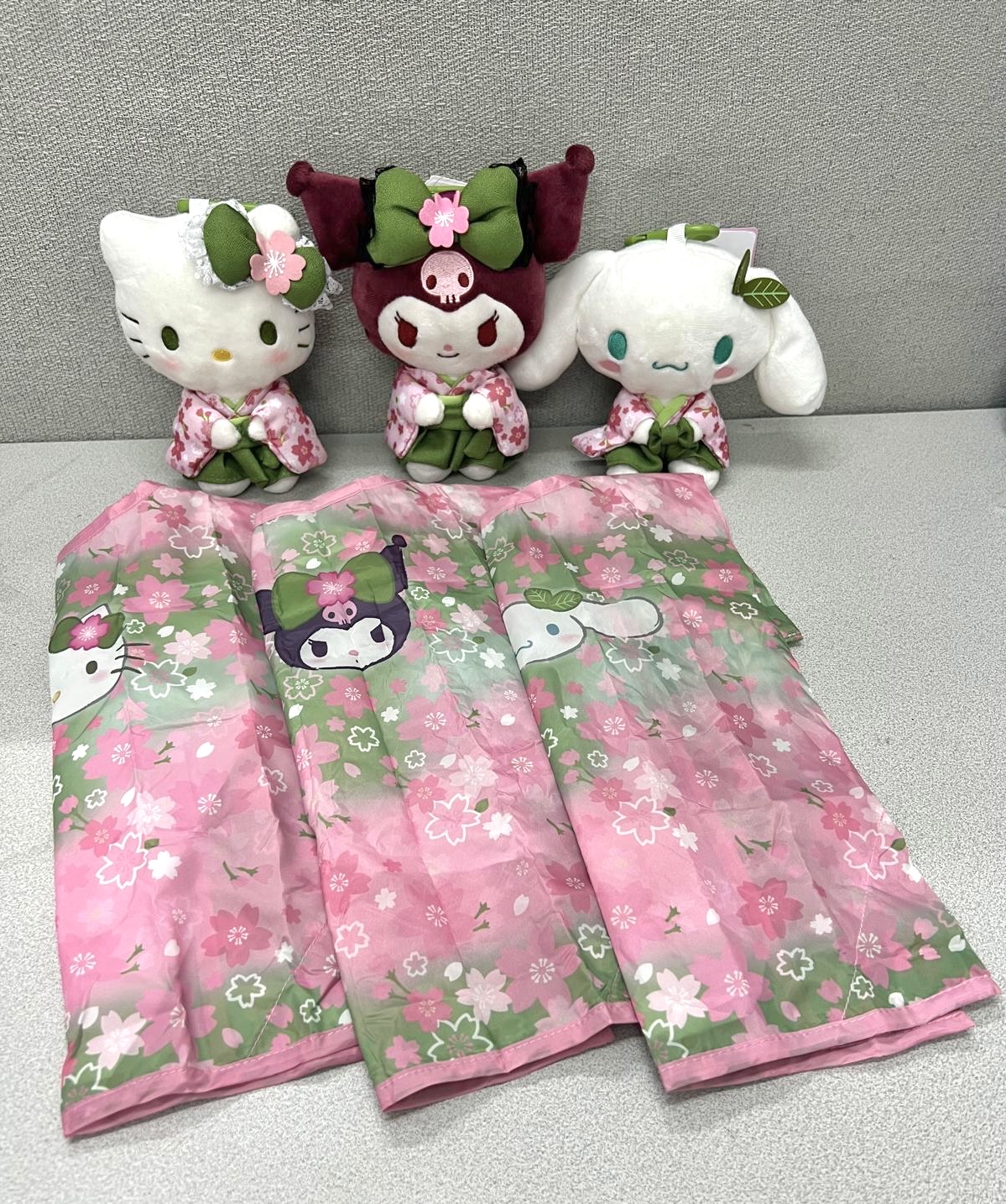 🎌日本直送🎌Sanrio 抹茶櫻花系列 公仔掛飾連背心環保袋