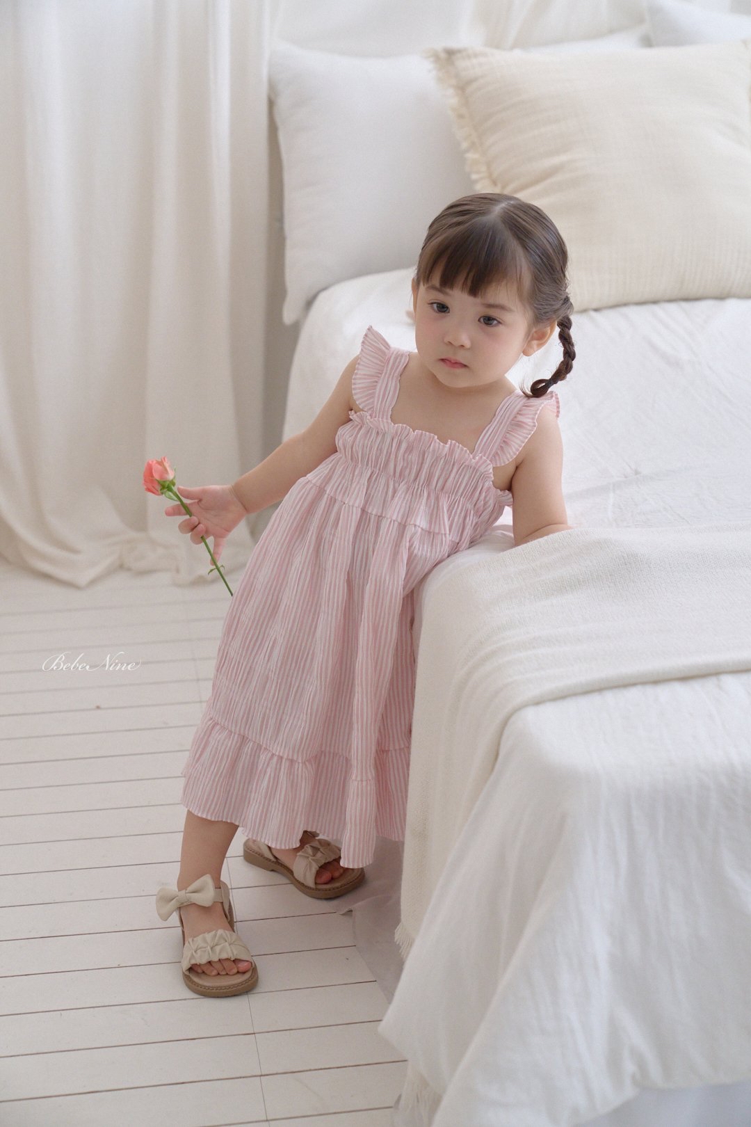 ☀️預訂 韓國直送☀️🇰🇷Bebenine兩色條紋荷葉邊吊帶連身裙