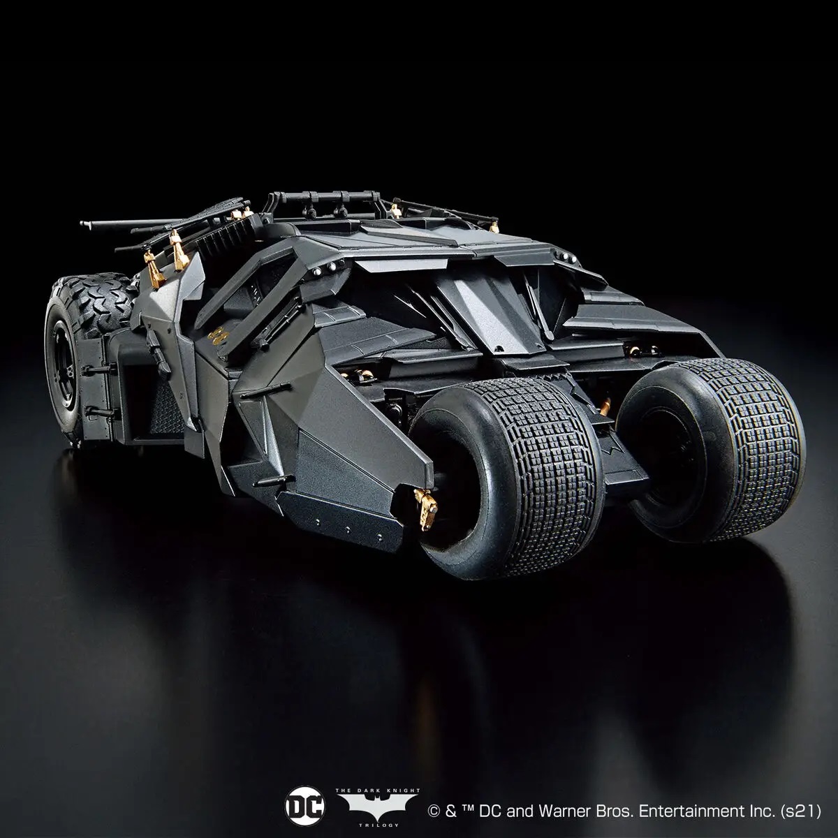 1/35 SCALE Batmobile (Batman Begins Ver.)