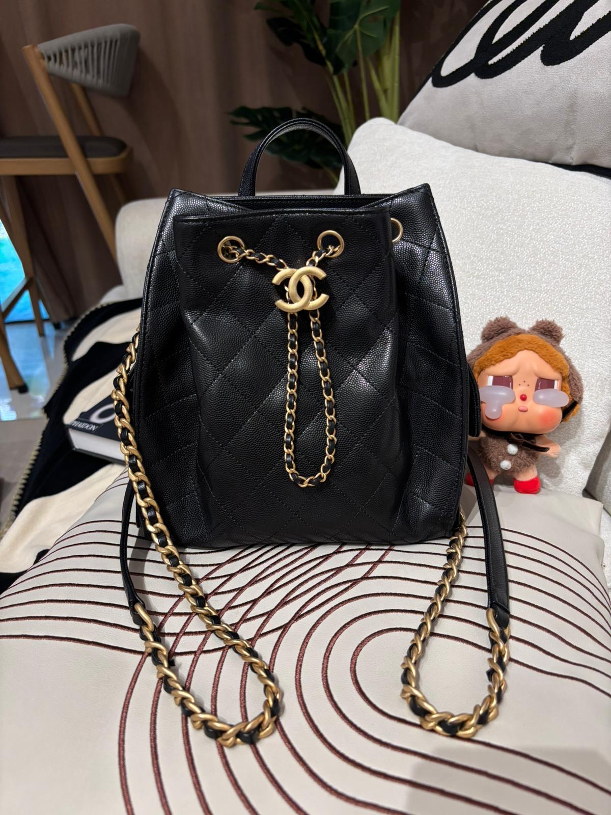Chanel 25 Backpack 黑色荔枝牛皮金扣 100%Authentic, 98%New ✅晶片✅Dust bag