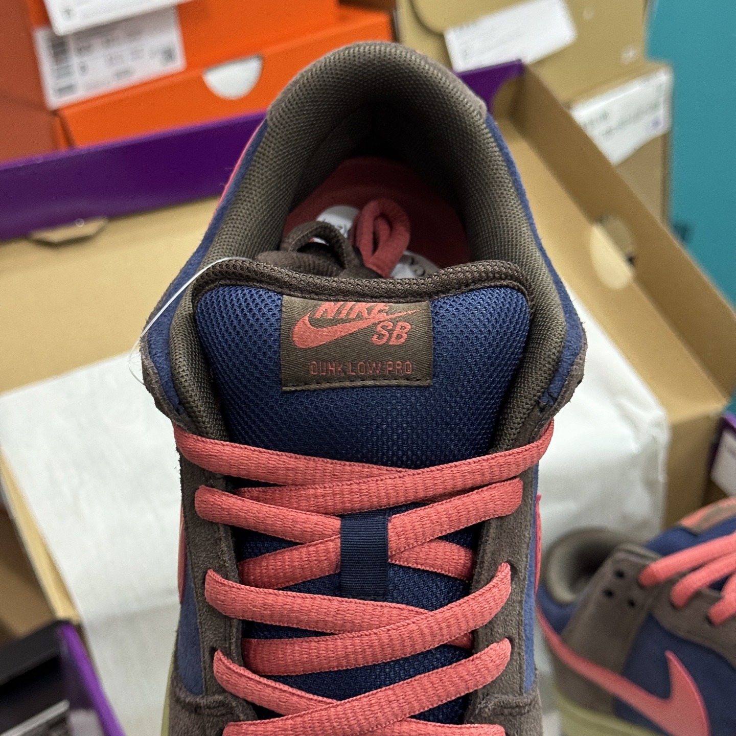 Nike SB Dunk Low Pro "Baroque Brown"  HQ1625-200