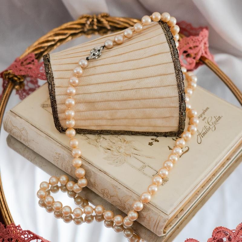 c.a. 1960s England Hand Knotted Champagne Rose Glass Pearl Necklace - 60cm (EC511)