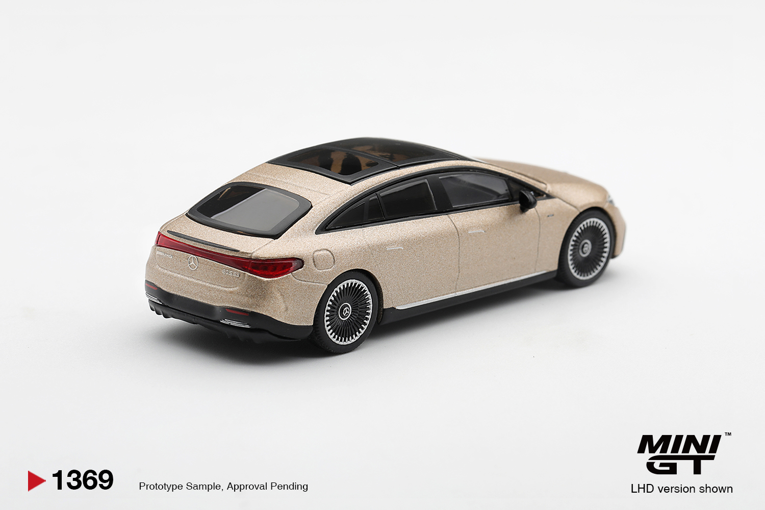 （預訂 Pre Order) MINI GT ( MGT01369-R ) Mercedes-AMG EQS 53 Gold