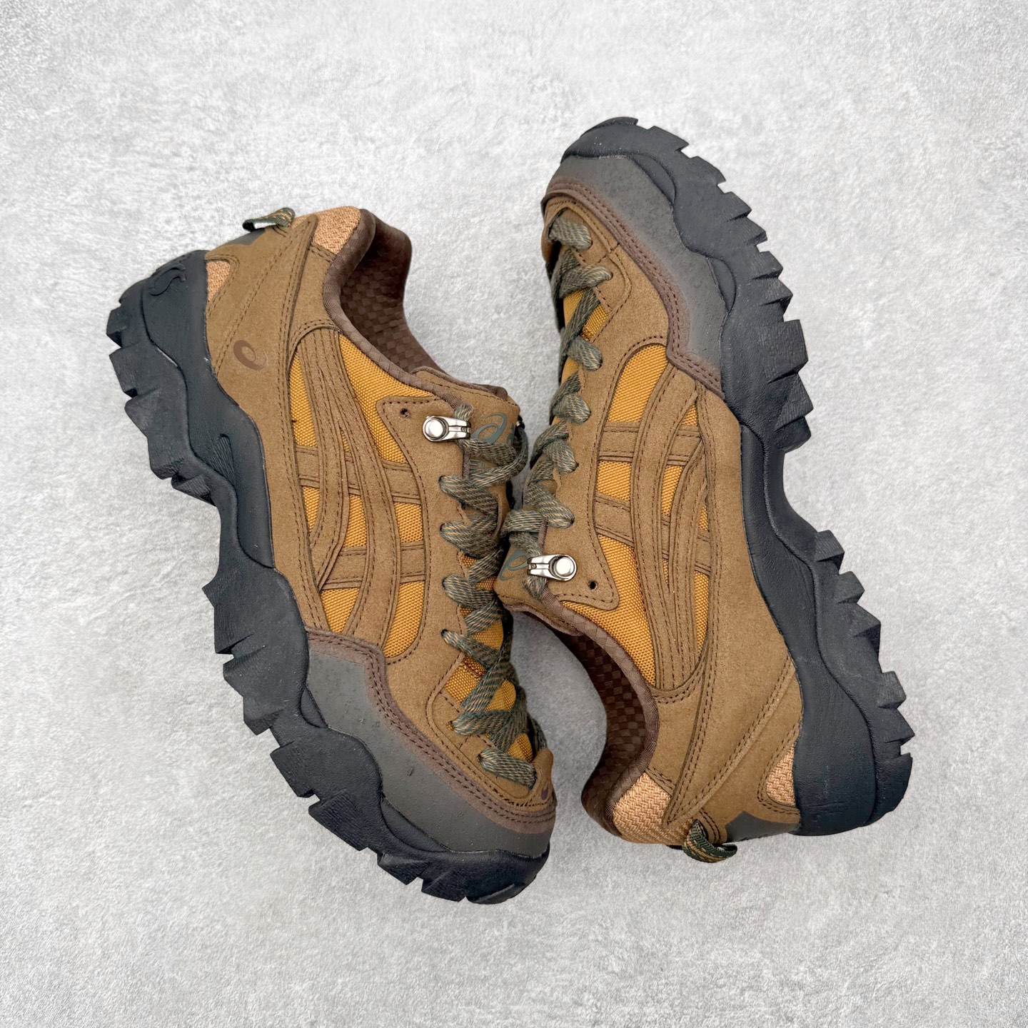 Asics Gel-Pickax x U.Sage