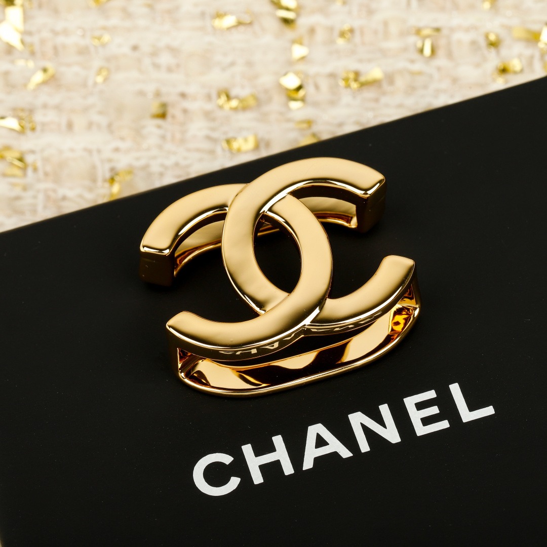 【原單】CHANEL Scarf Ring 鏤空CC絲巾扣 連禮盒