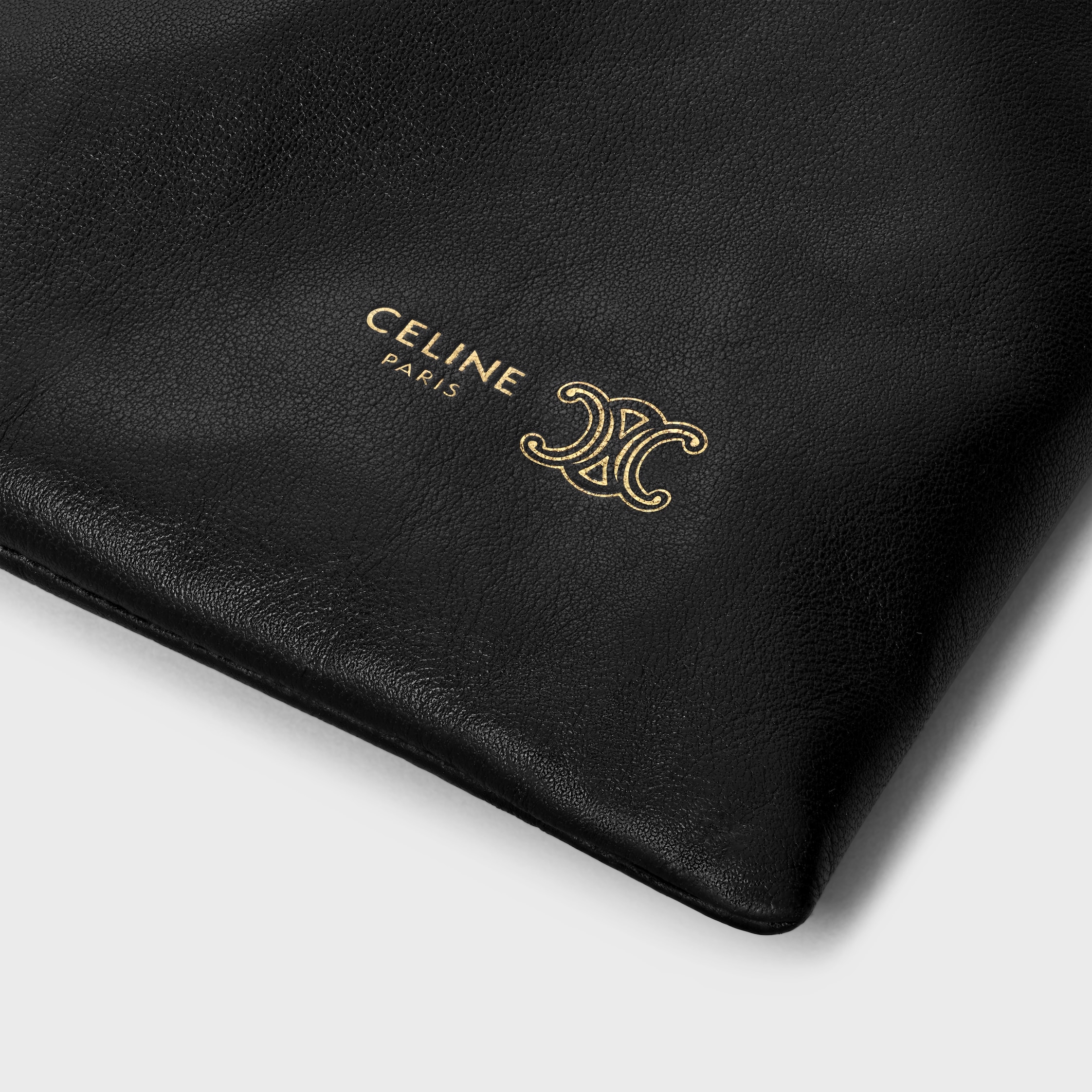 精選貨品優惠💖新款🆕訂貨📮Celine Crystal Pouch  Size 32x29cm