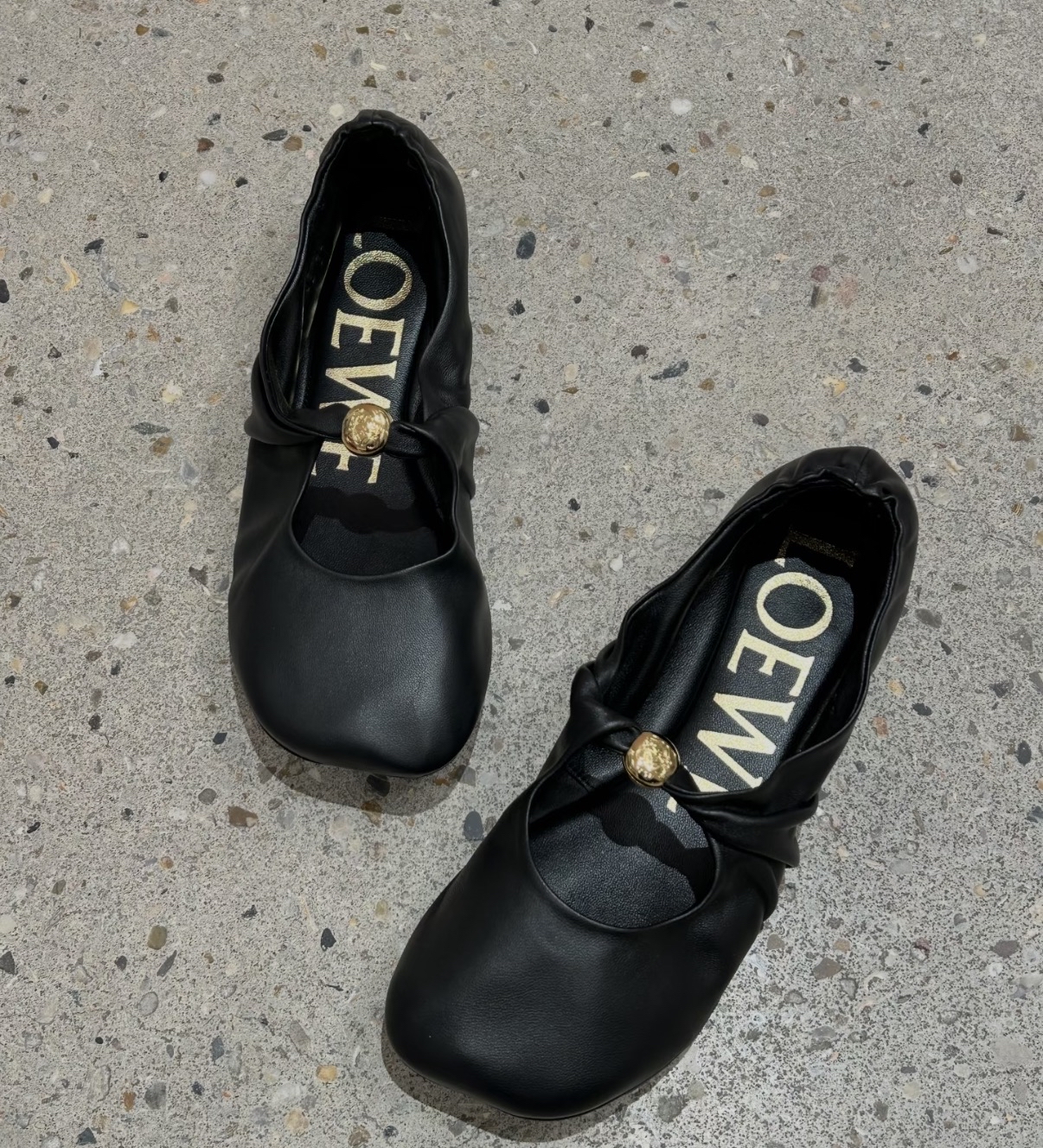 限時優惠✨訂貨📮Loewe 小金鈕芭蕾舞鞋 Size 36/37/38/39/40