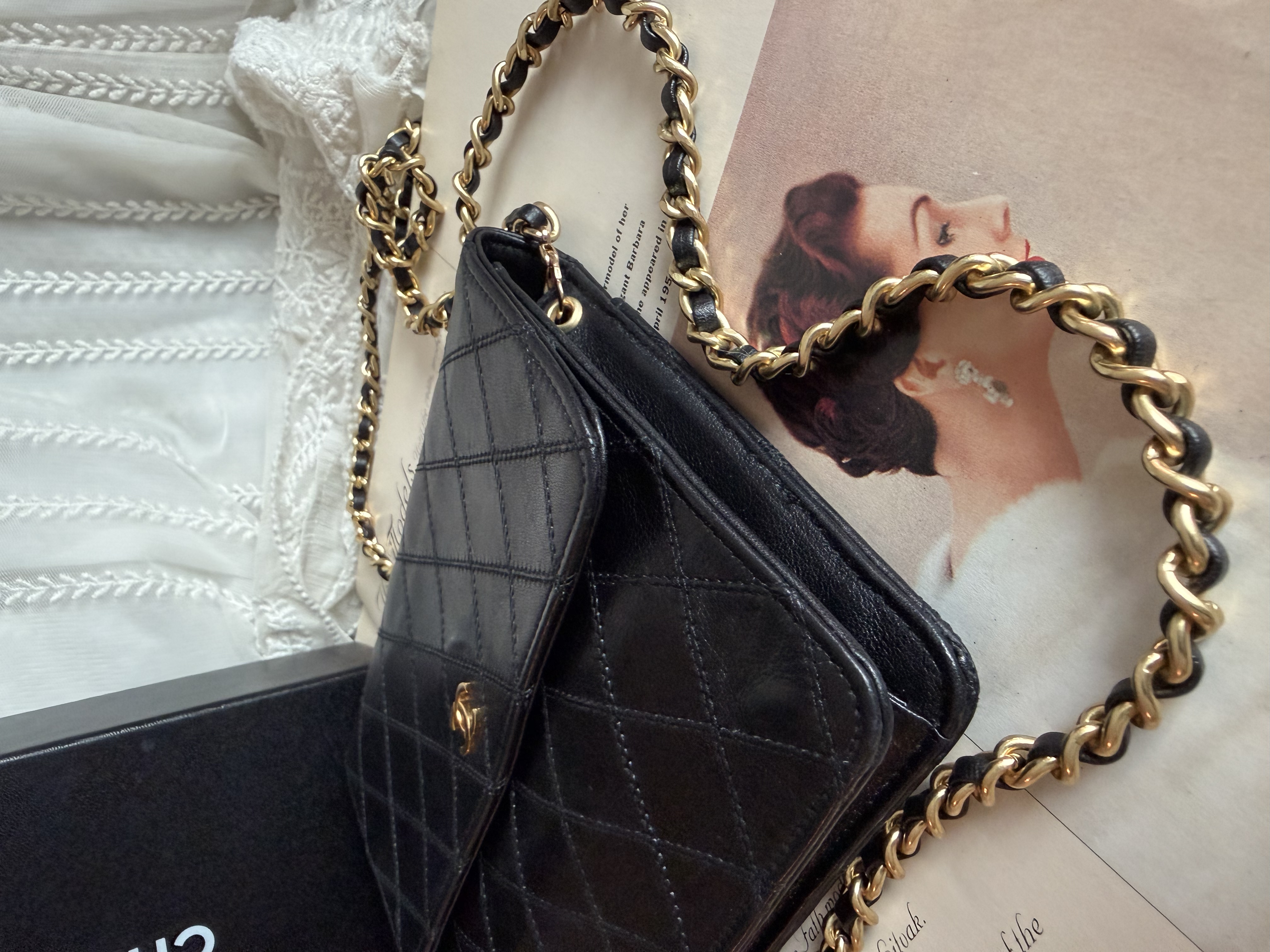 chanel cc black matelasse  black leather flap cutch bag