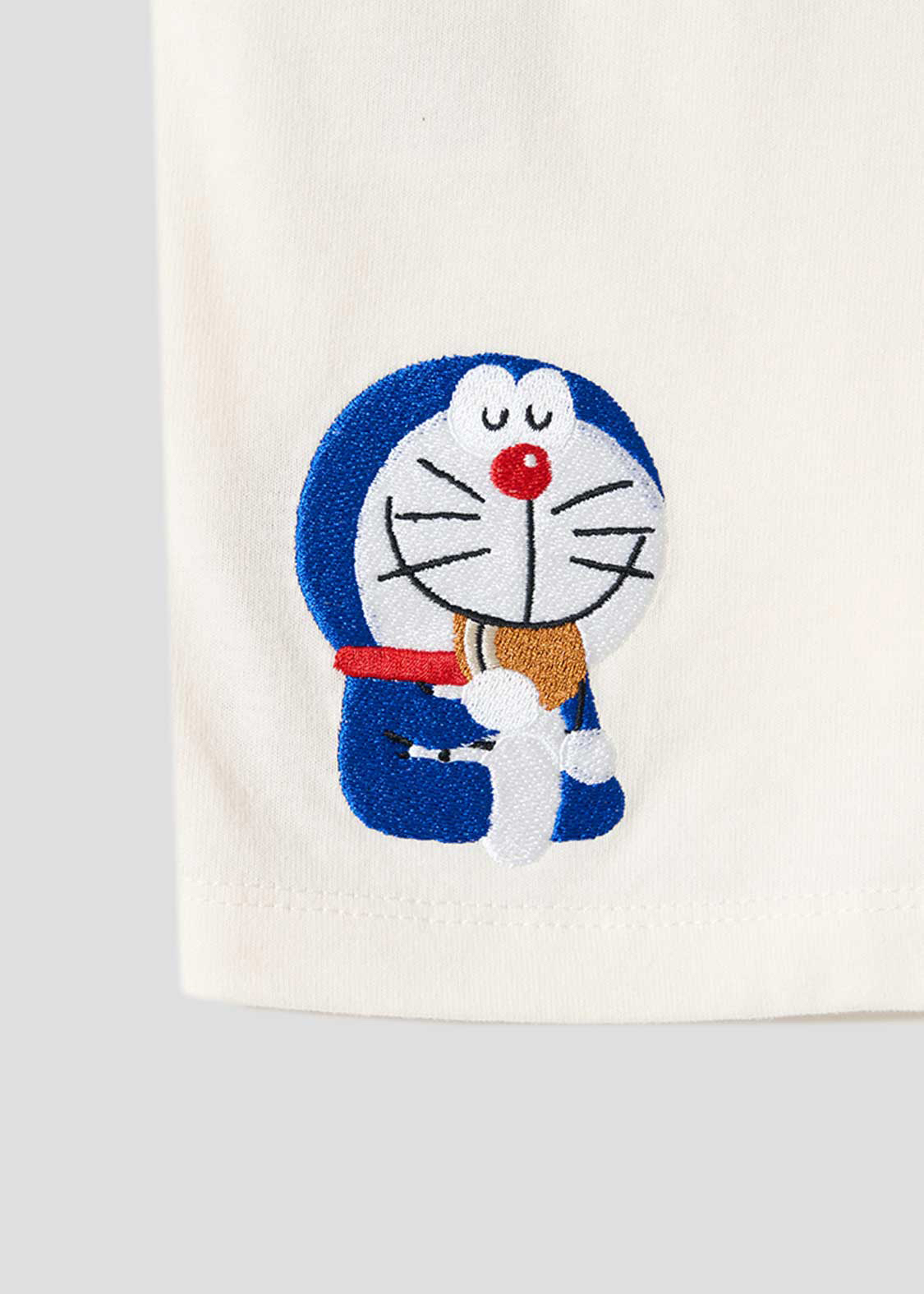 [只限預購] 多啦A夢Tshirt 短袖衫 Graniph日本限定 (豆沙包)｜Doraemon短袖衫