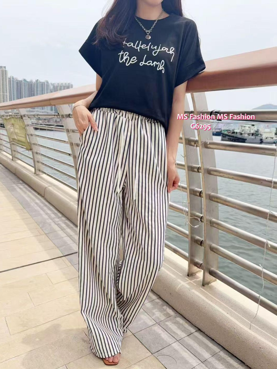 G6295 韓國🇰🇷字母Tee+條子褲Set