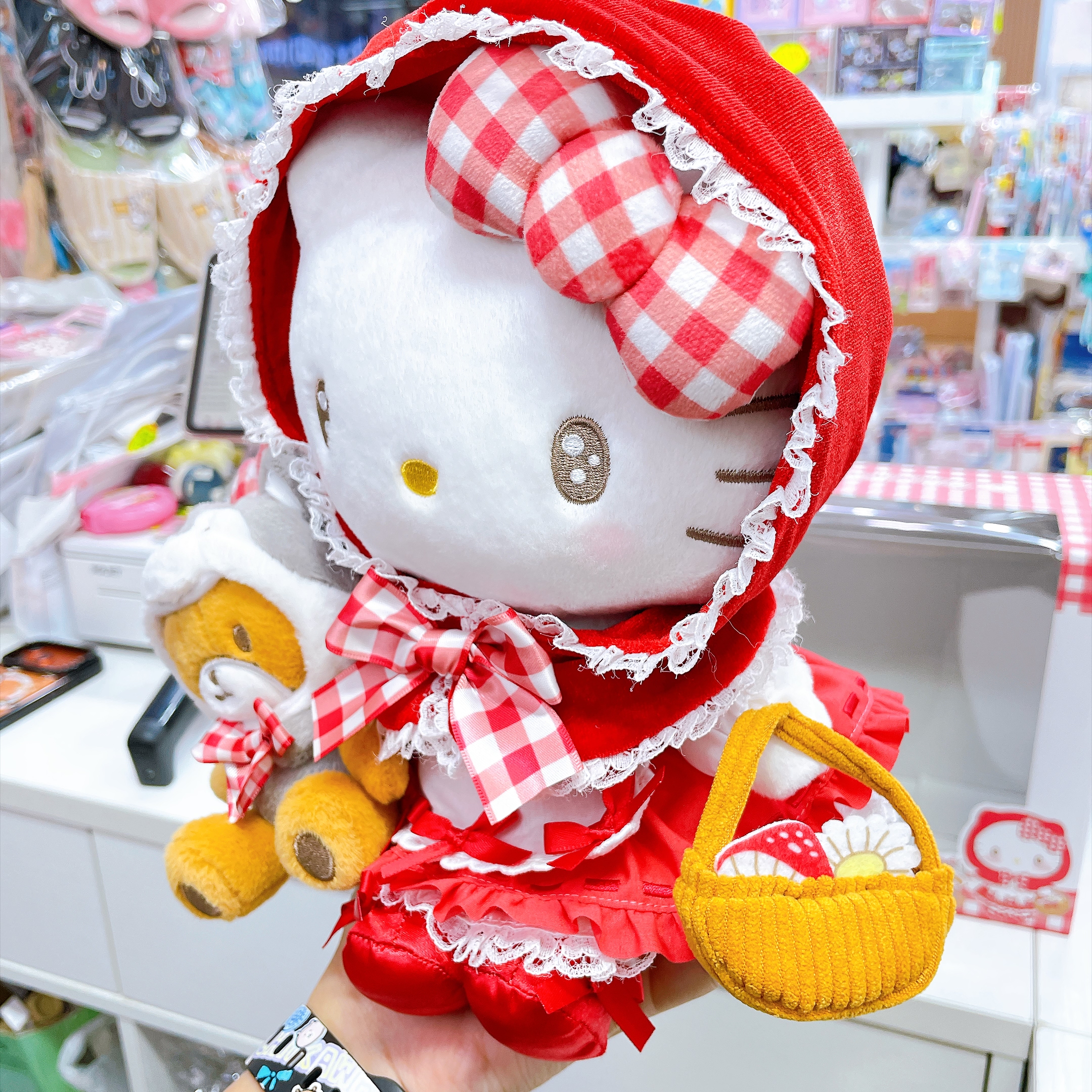 原裝行貨 Hello Kitty小紅帽 盒裝公仔/公仔掛飾