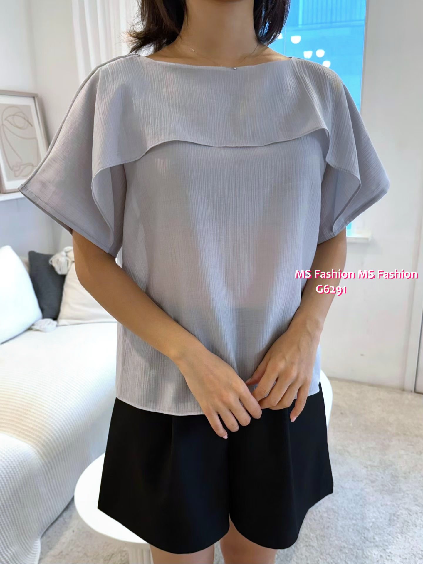 G6291 韓國🇰🇷暗紋淨色ruffle top