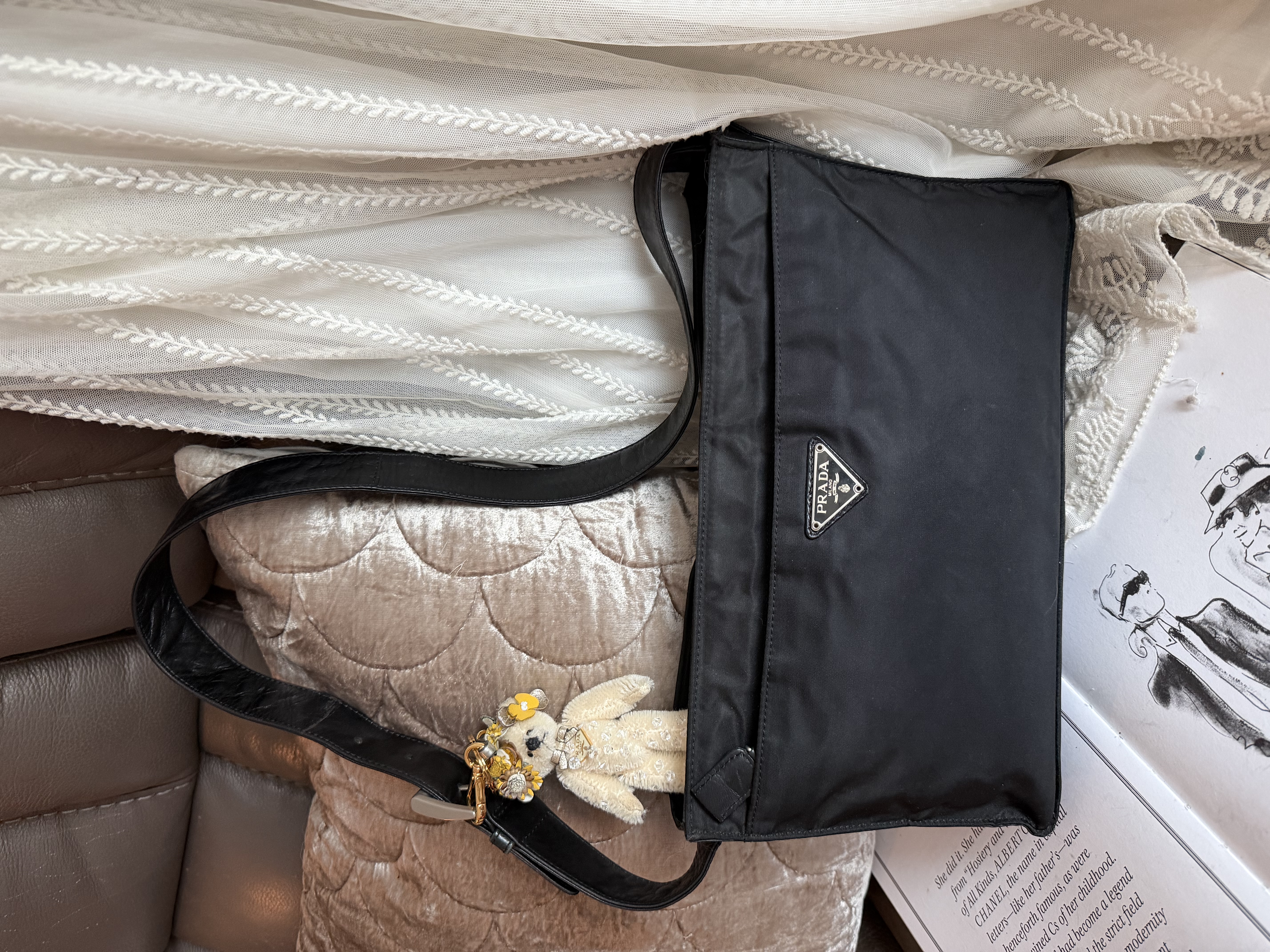 prada黑色 re nylon black leather bag 