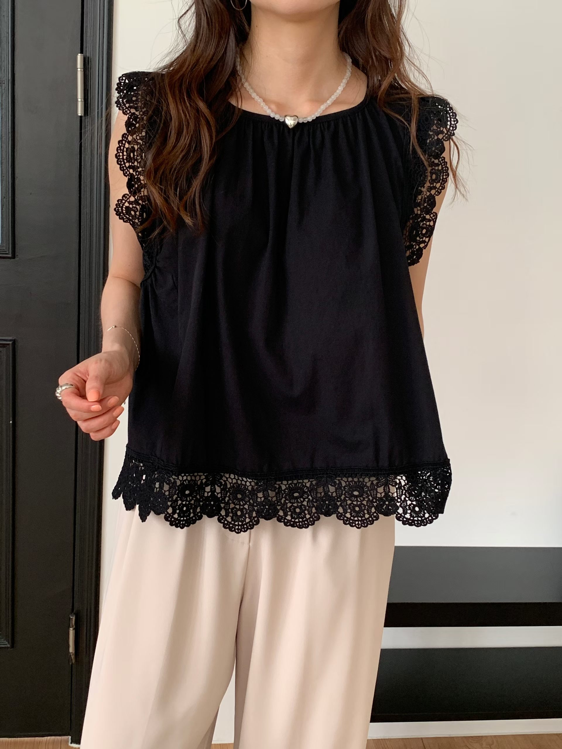 CT9 蕾絲飛飛袖背