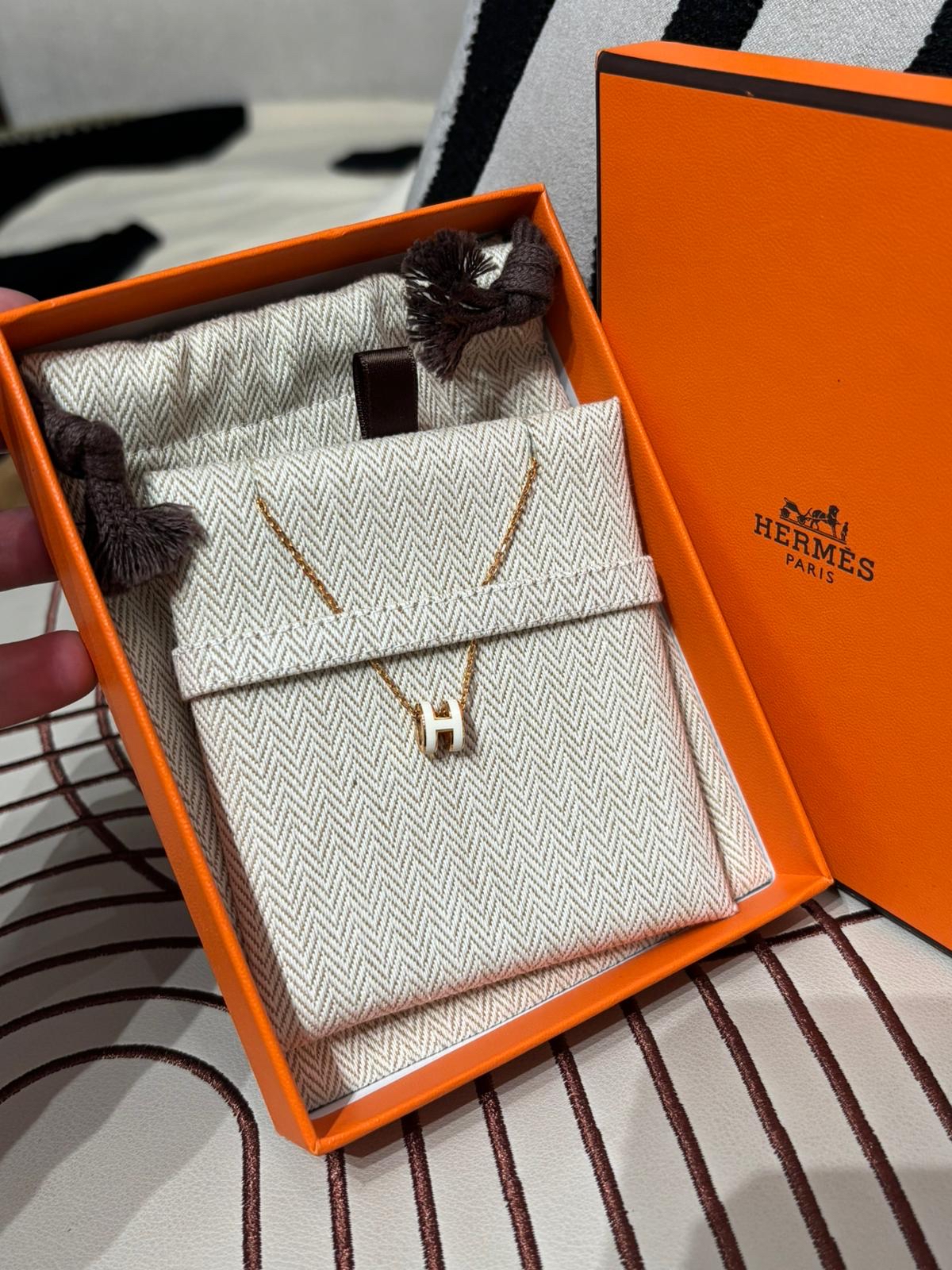 Hermes Mini Pop H Necklace 白色金鏈 100%Authentic, Unused ✅Dust bag✅Box