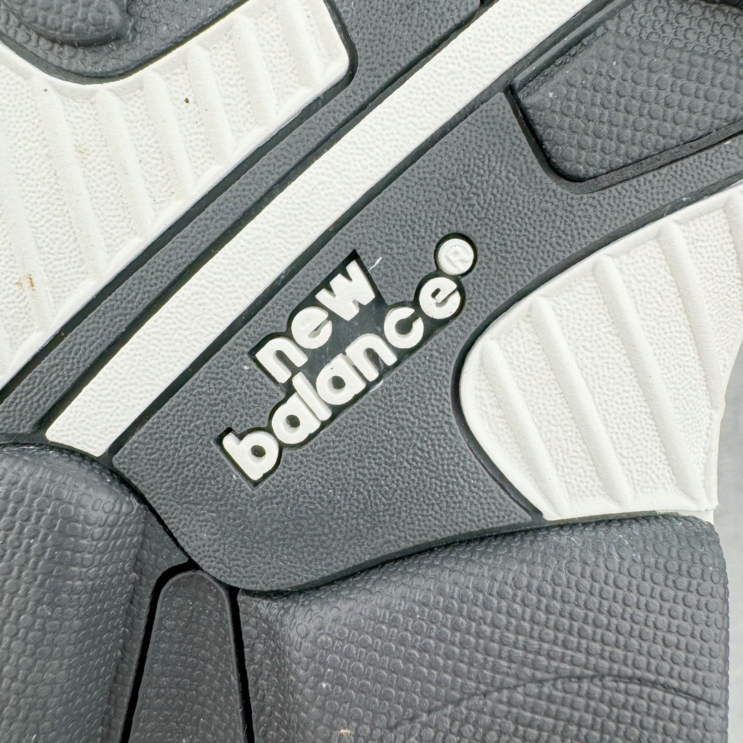 New Balance 993 U993GW