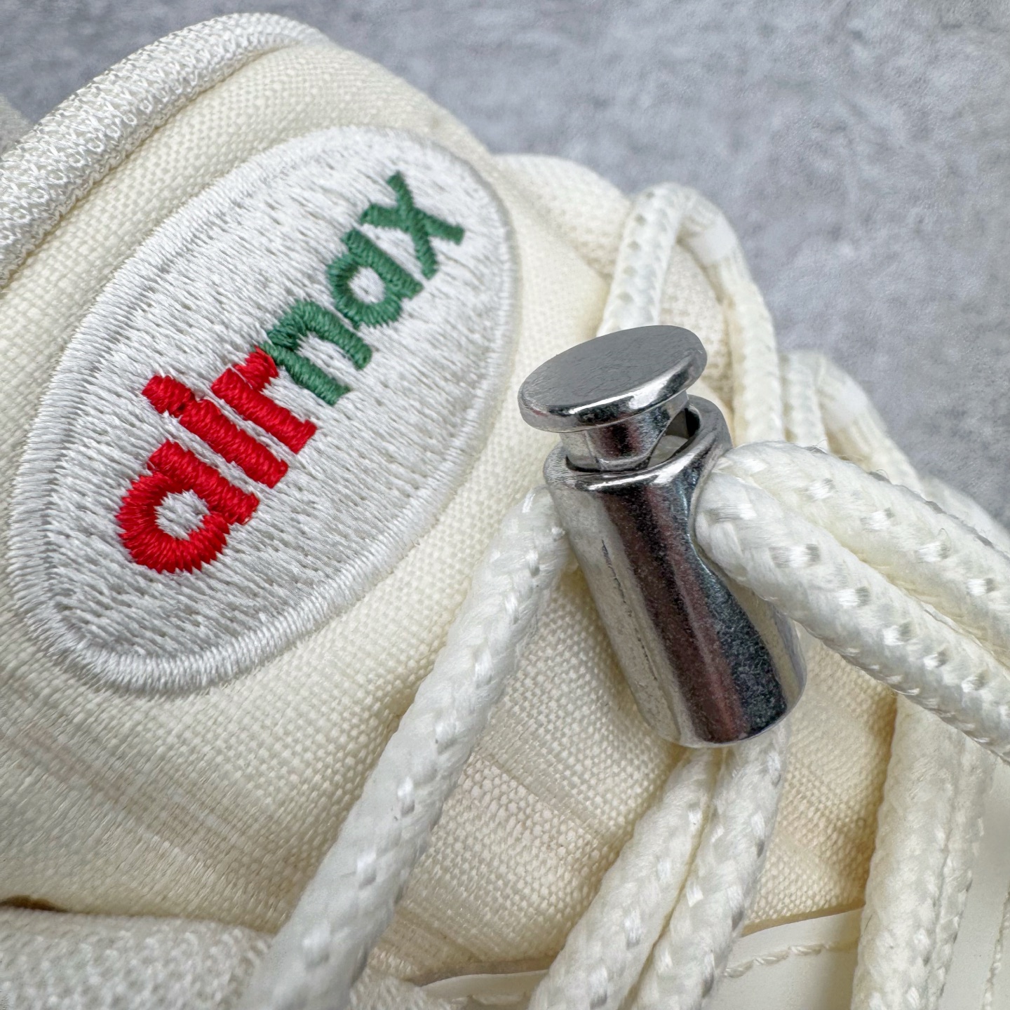 Undefeated x Nike Air Max 95 IB4523-100