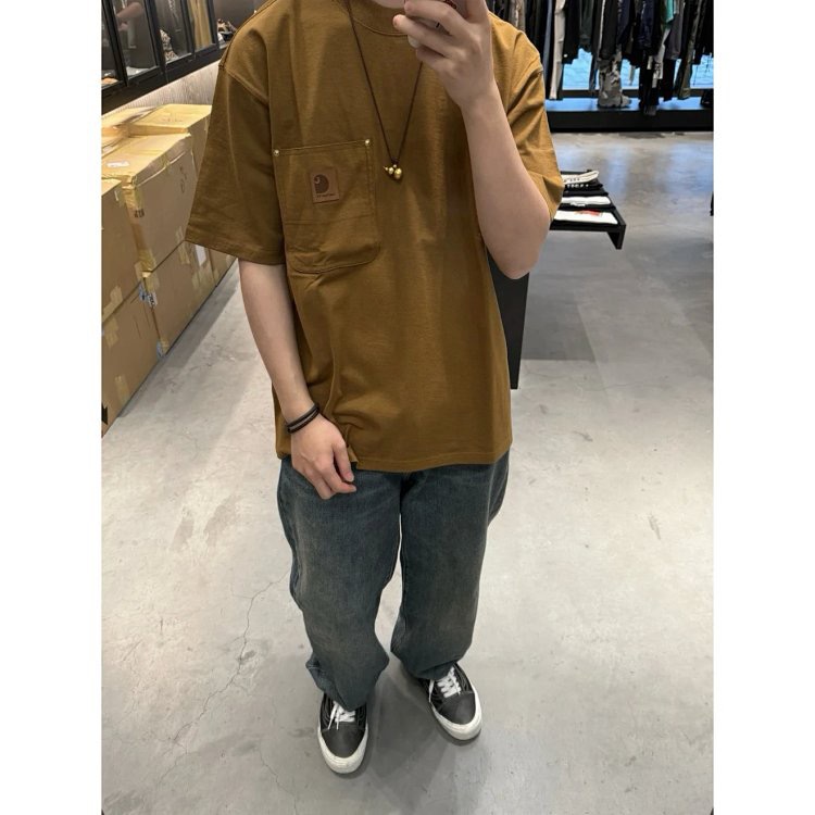 預訂 Car hartt 口袋皮標短袖Tee