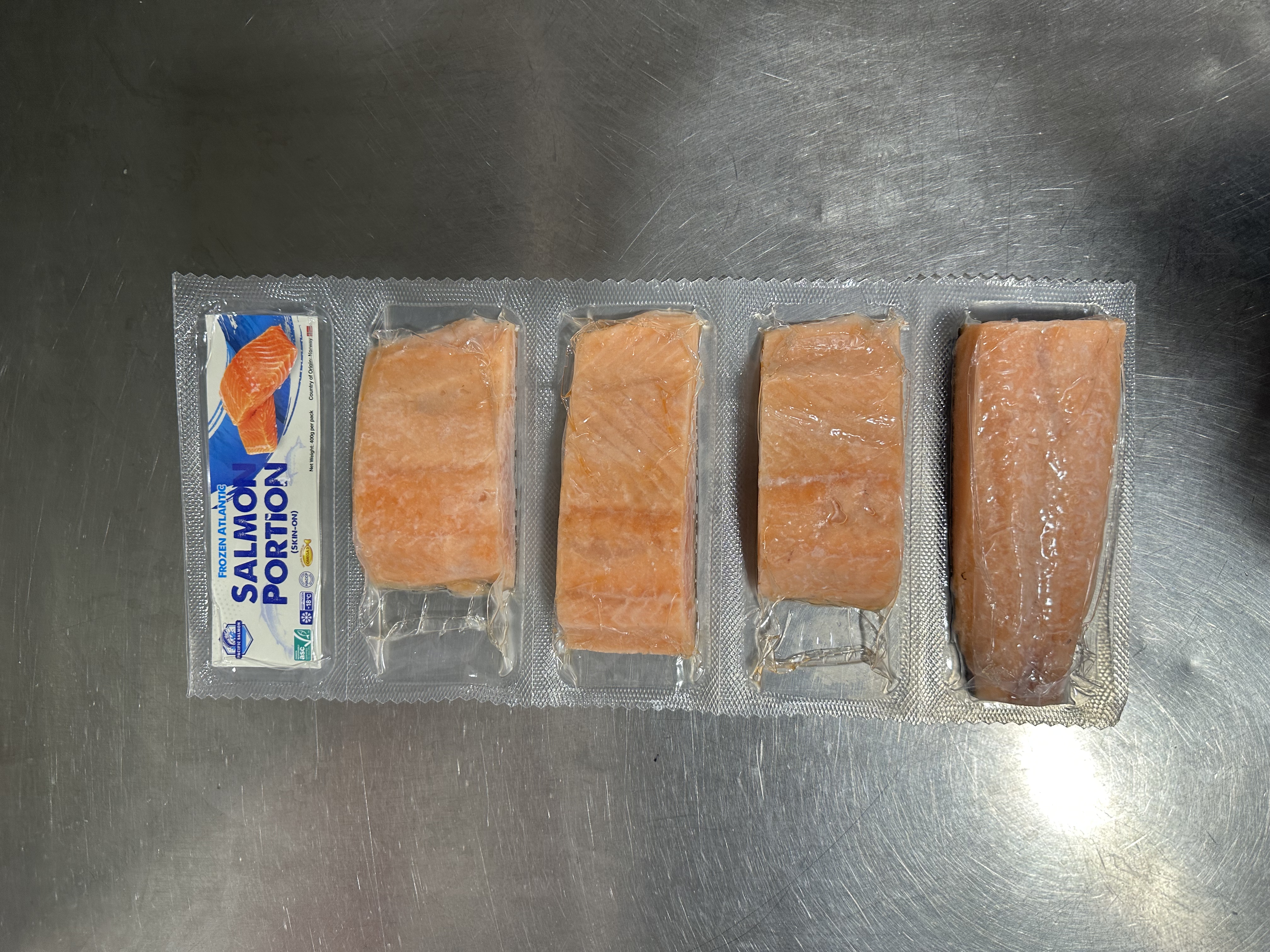 大西洋挪威三文魚柳（帶皮）