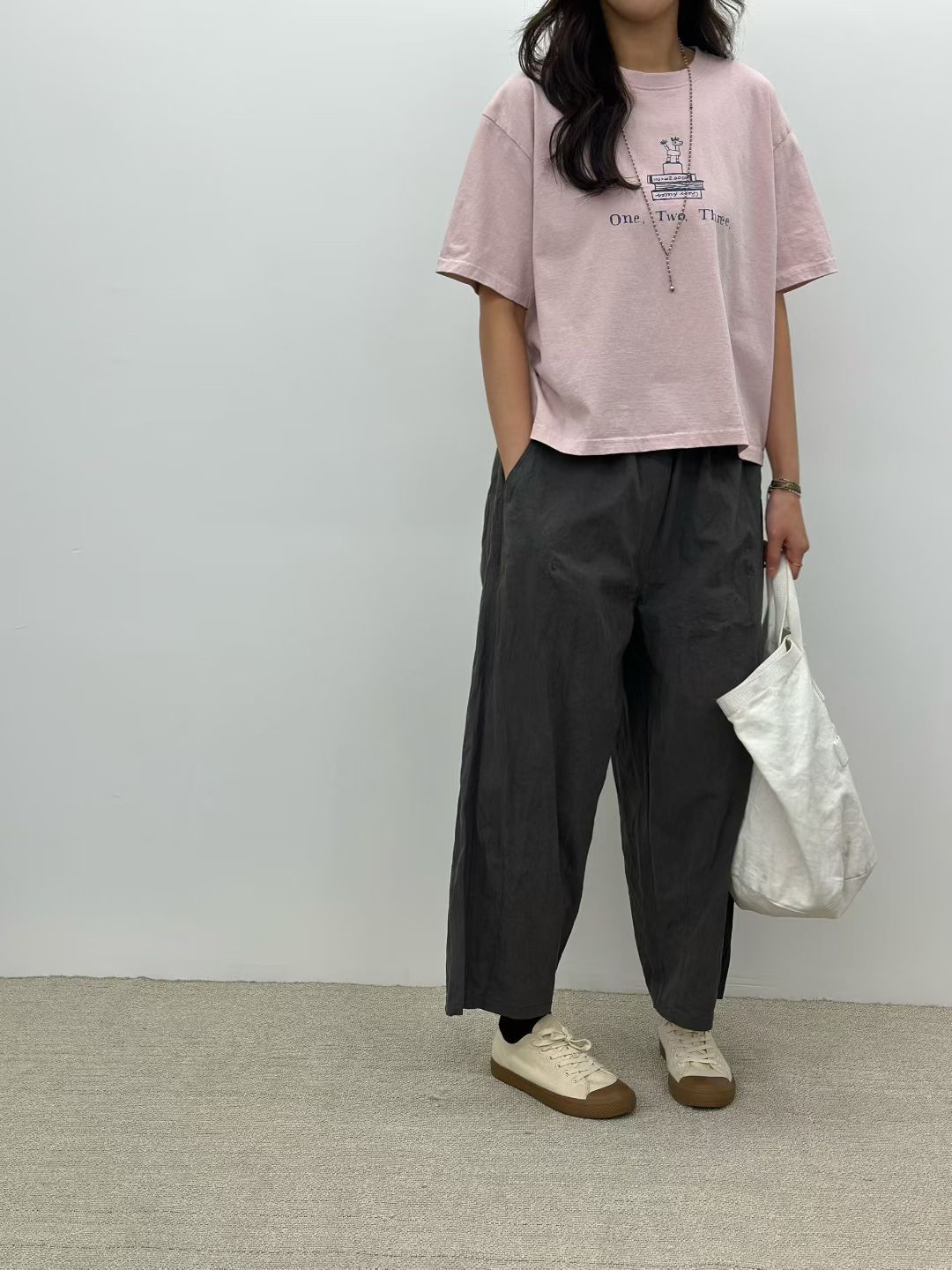 LE OX 法系木馬書本tee-3色