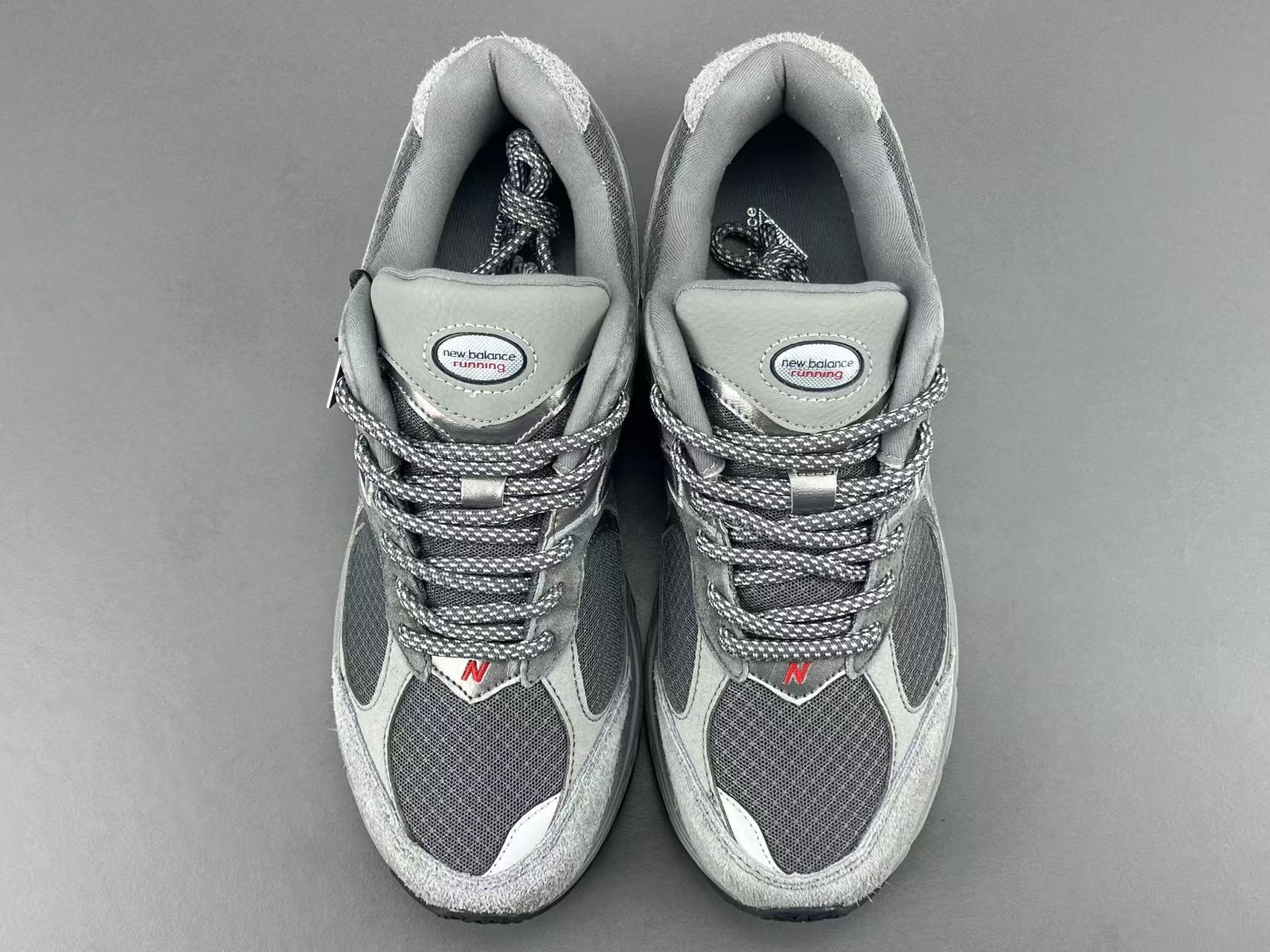 New Balance 2002R ML2002RHG